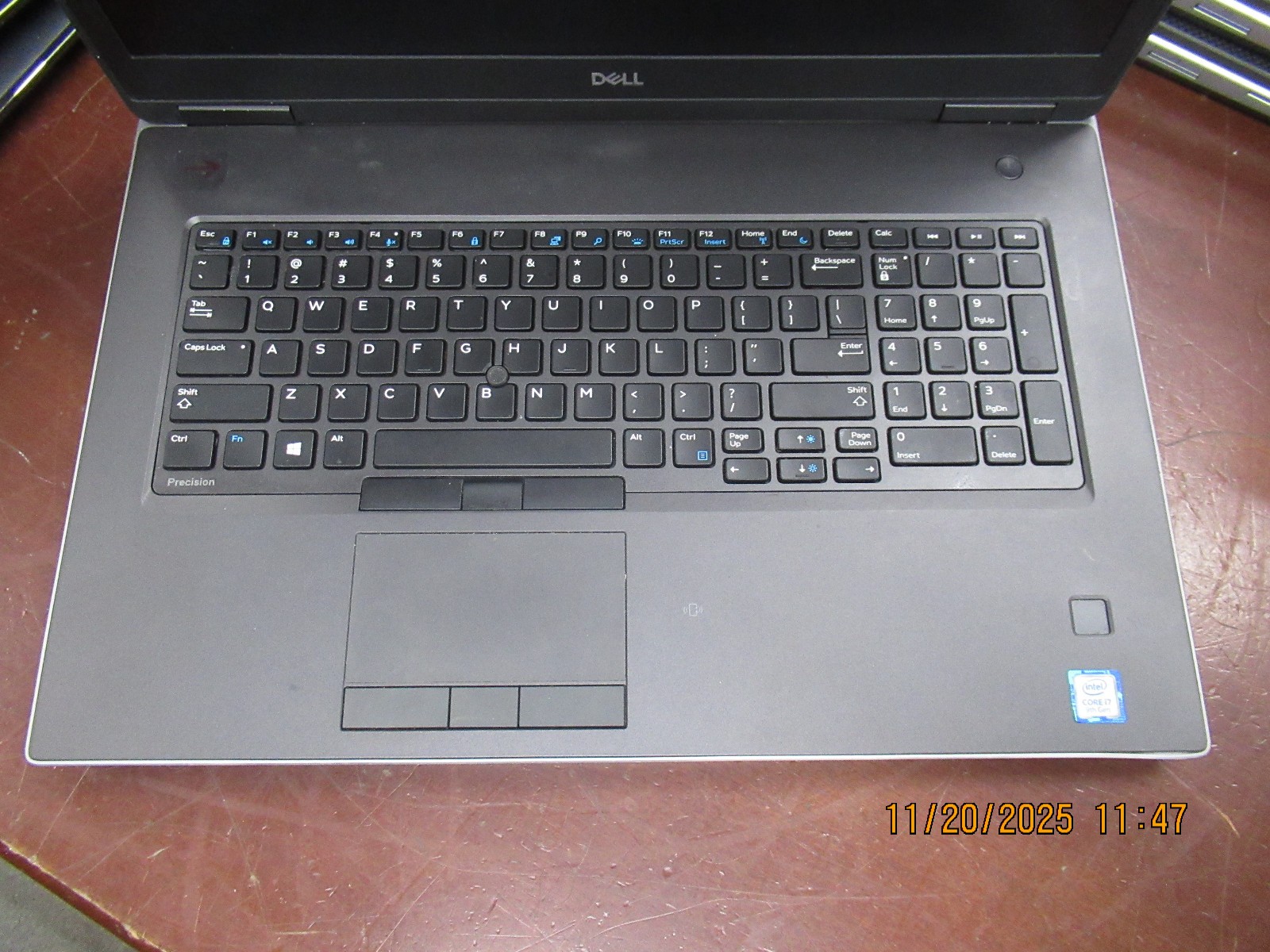 Dell Precision 7740 17.3″ 2.60GHz i7-9750H 32GB 500GB M2SSD WX 3200 Laptop w/ AC