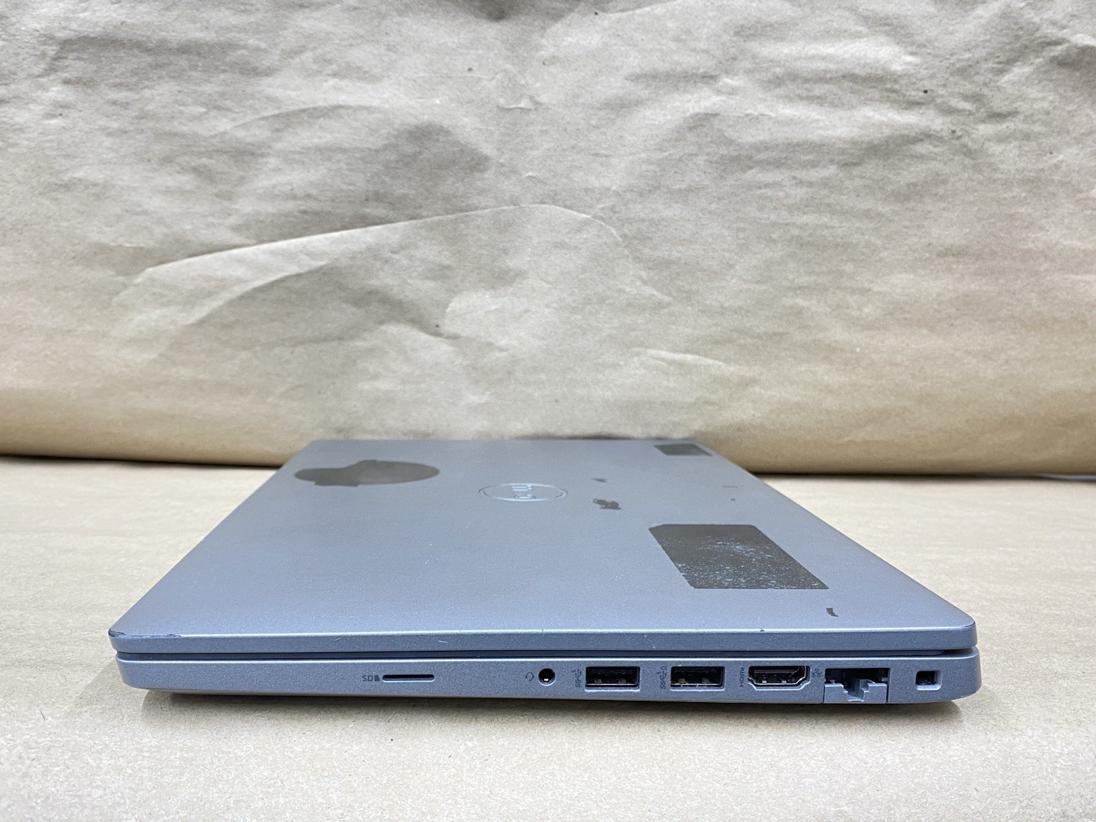 Dell Latitude 5430 – 14″ 1366×768 – i5-1235U – 8GB – 256GB SSD – Win 11 Pro