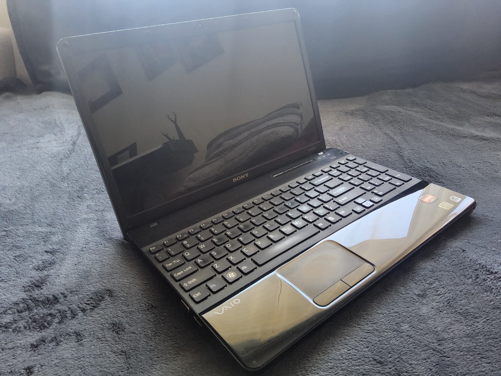 Laptop Sony Vaio PCG-61611L 15.6″ Wind 11 AMD Phenom II 2.8GHz 256GB SSD 8GB RAM