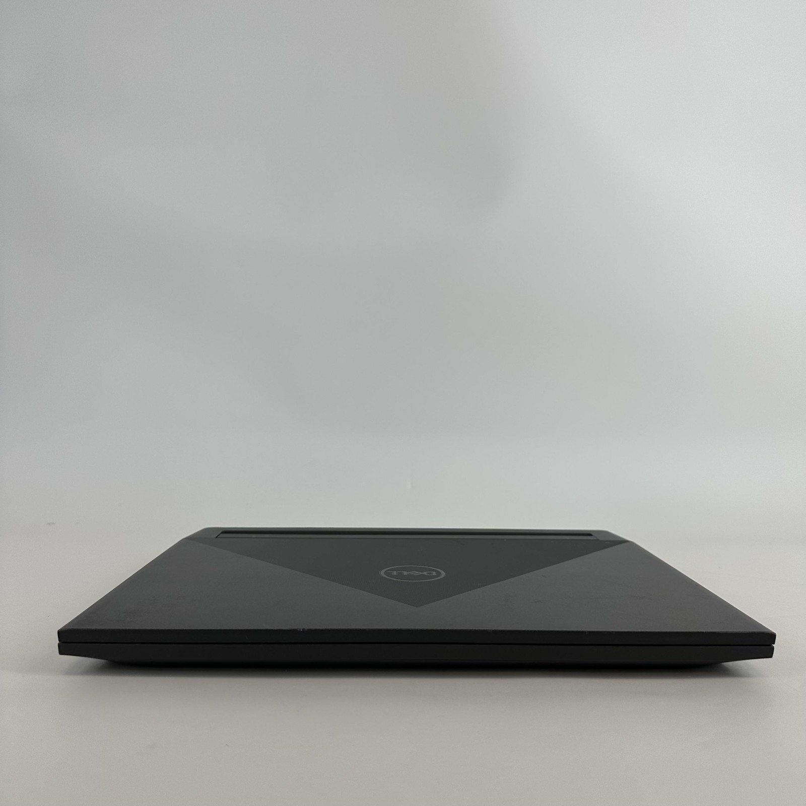 Dell G15 5511 15.6 165Hz FHD i7-11800H 2.30GHz 16GB 1TB SSD NVIDIA RTX 3060 Good