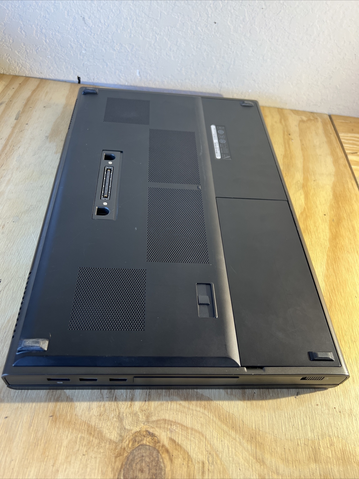Dell precision M6600 Core i7 2760QM @ 2.40GHz 16GB RAM 500GB SSD Windows 10 Pro