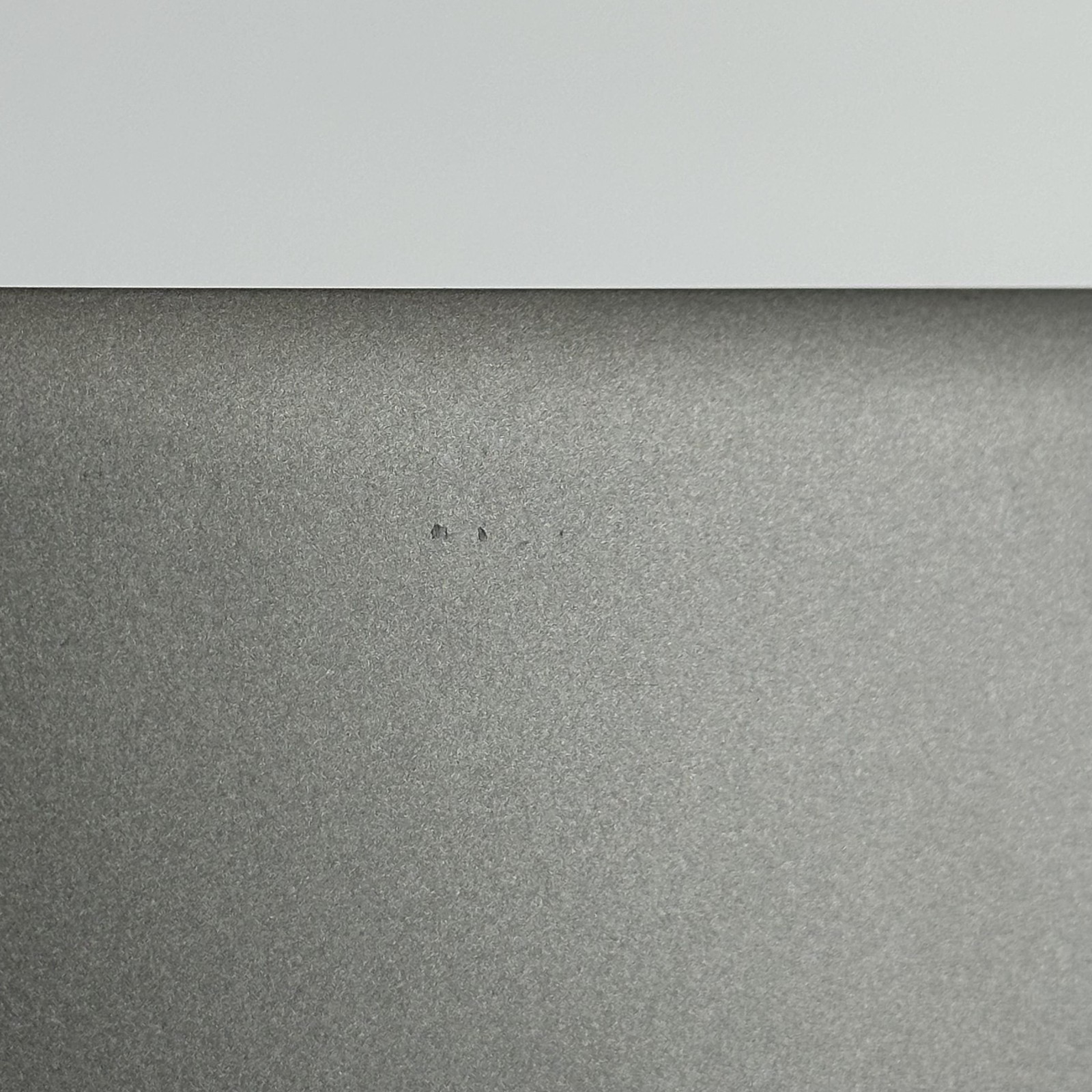LG Gram 15 Gray FHD i5-1135G7 2.40GHz 16GB RAM 512GB SSD Split Frame