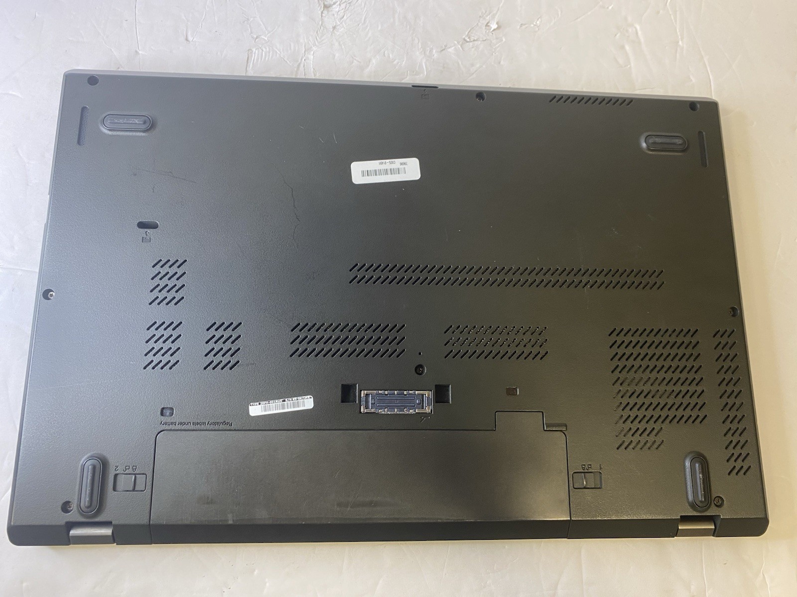Lenovo ThinkPad T560 Intel i5-6200U @2.40GHz 8GB 256GB 15.6″