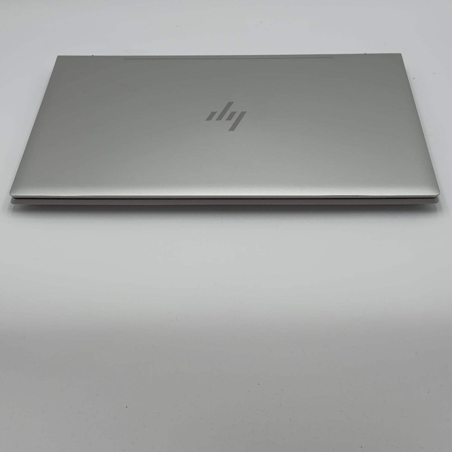 HP Envy 17-CE1003CA 17″ i7-10510U 16GB RAM 256GB SSD 1TB HDD GeForce MX250