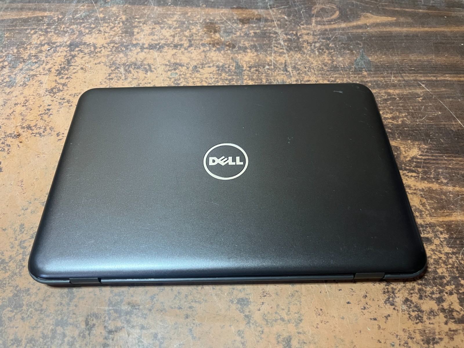 Dell Inspiron 11 3180 AMD A6-9220e @ 1.6GHz 4GB RAM 32GB Windows 11 Laptop