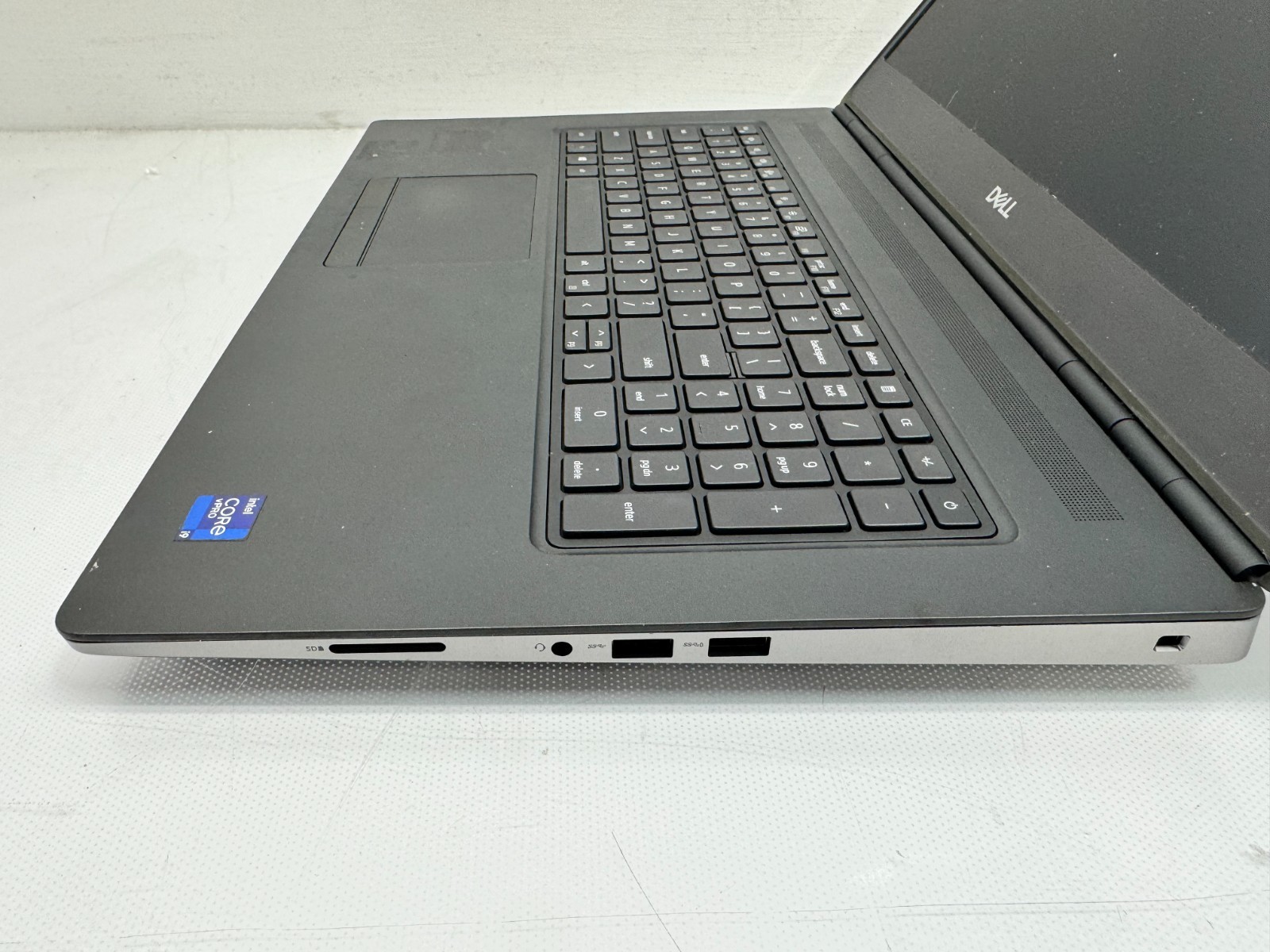 Dell Precision 7760 Intel i9-11950H@2.6Ghz 32GB RAM 1TB T1200 W/AC *READ*