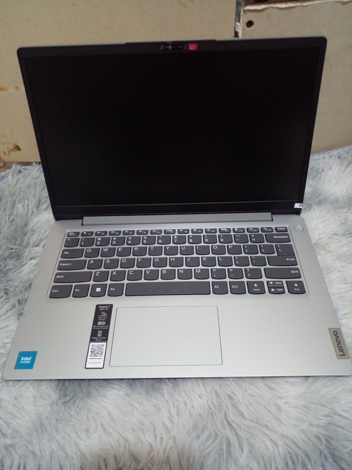 Lenovo 81N3001QUS IdeaPad S145 15.6in 1TB AMD A9-9425 APU 3.7GHz 8GB Laptop