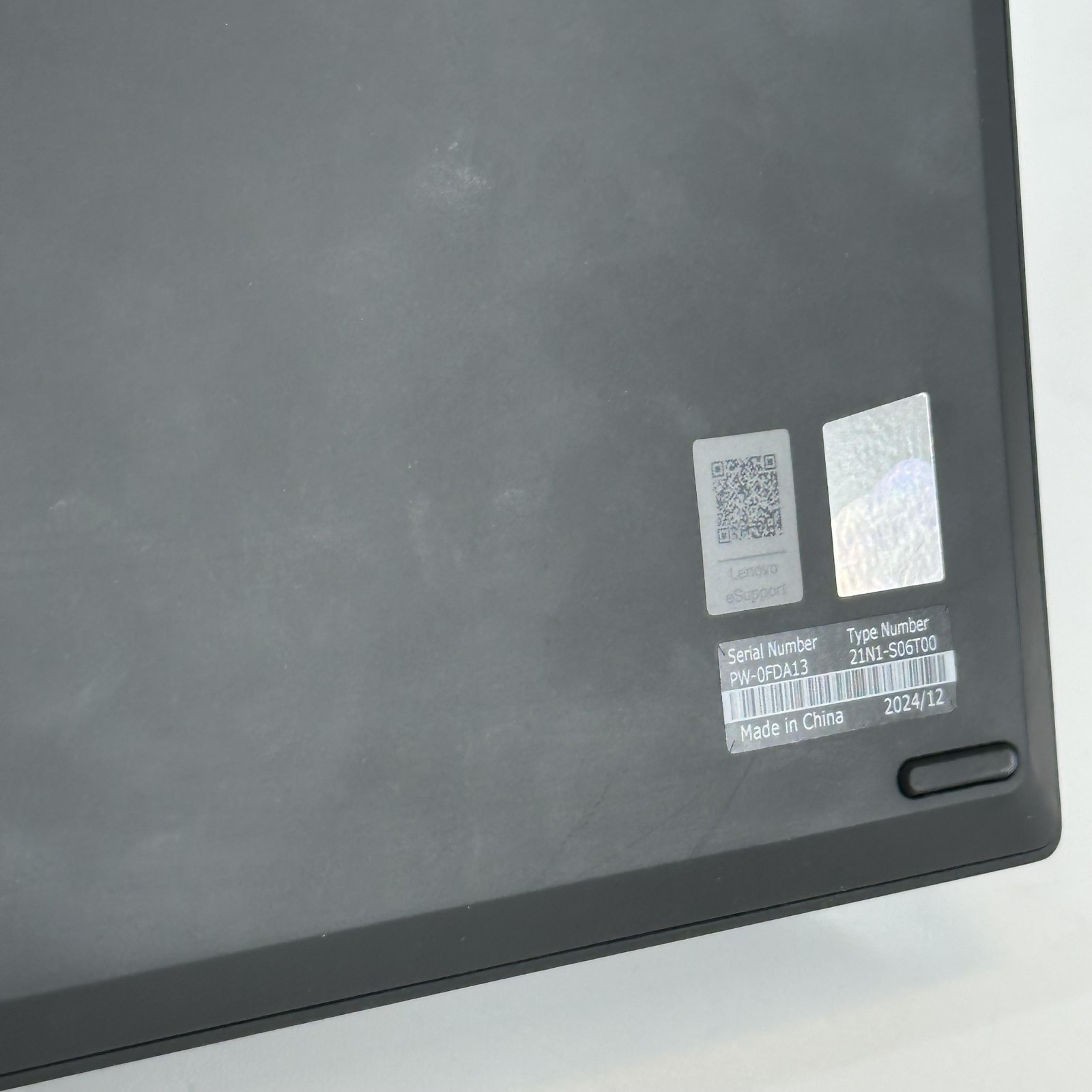 Lenovo ThinkPad T14s Gen 6 FHD+ TOUCH 3.24 GHz Snapdragon X Plus 16GB 1TB SSD