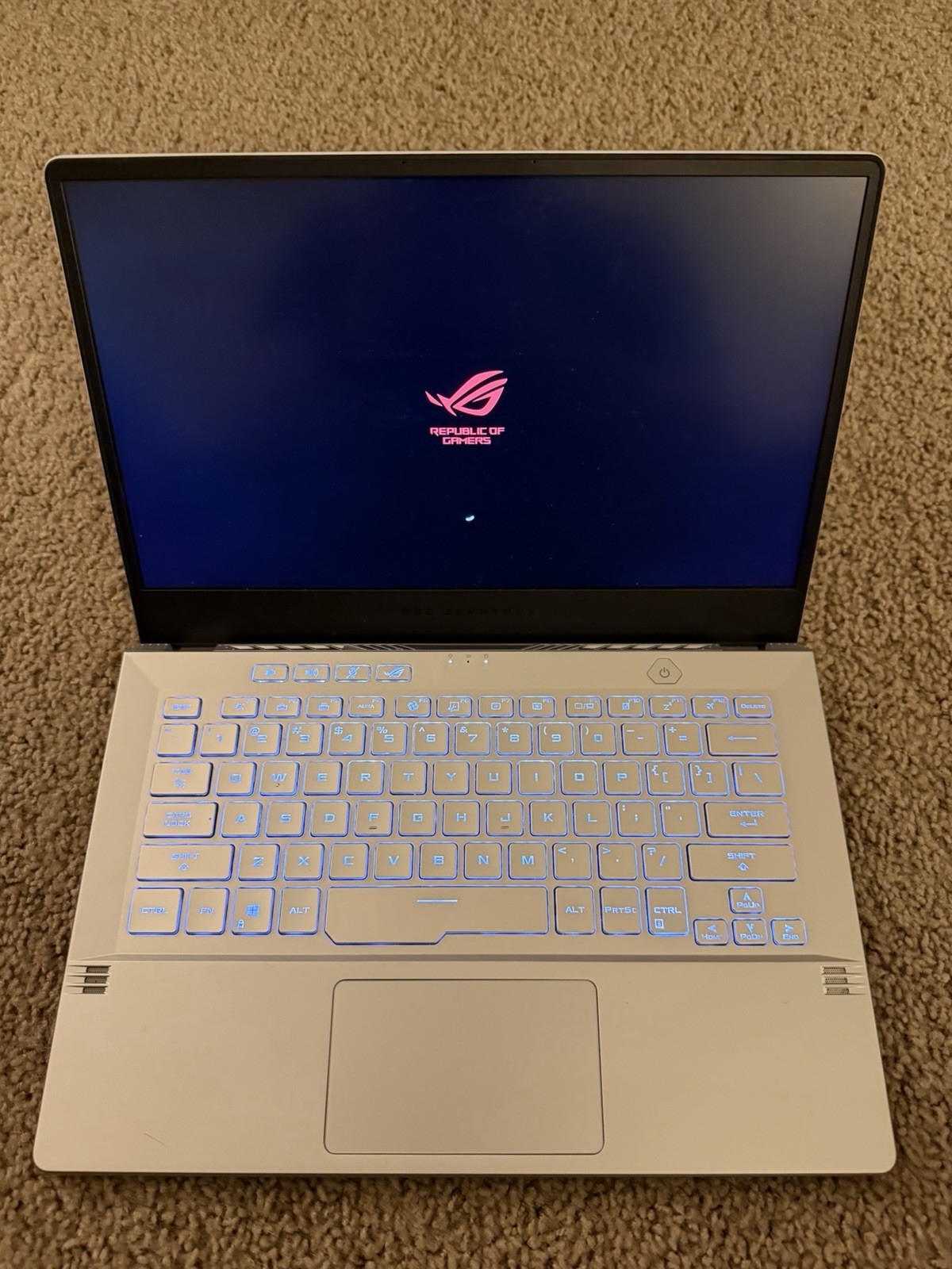 Asus ROG Zephyrus G14 GA401 14 FHD 144hz Ryzen 9 5900HS 16GB Ram 1TB RTX 3060