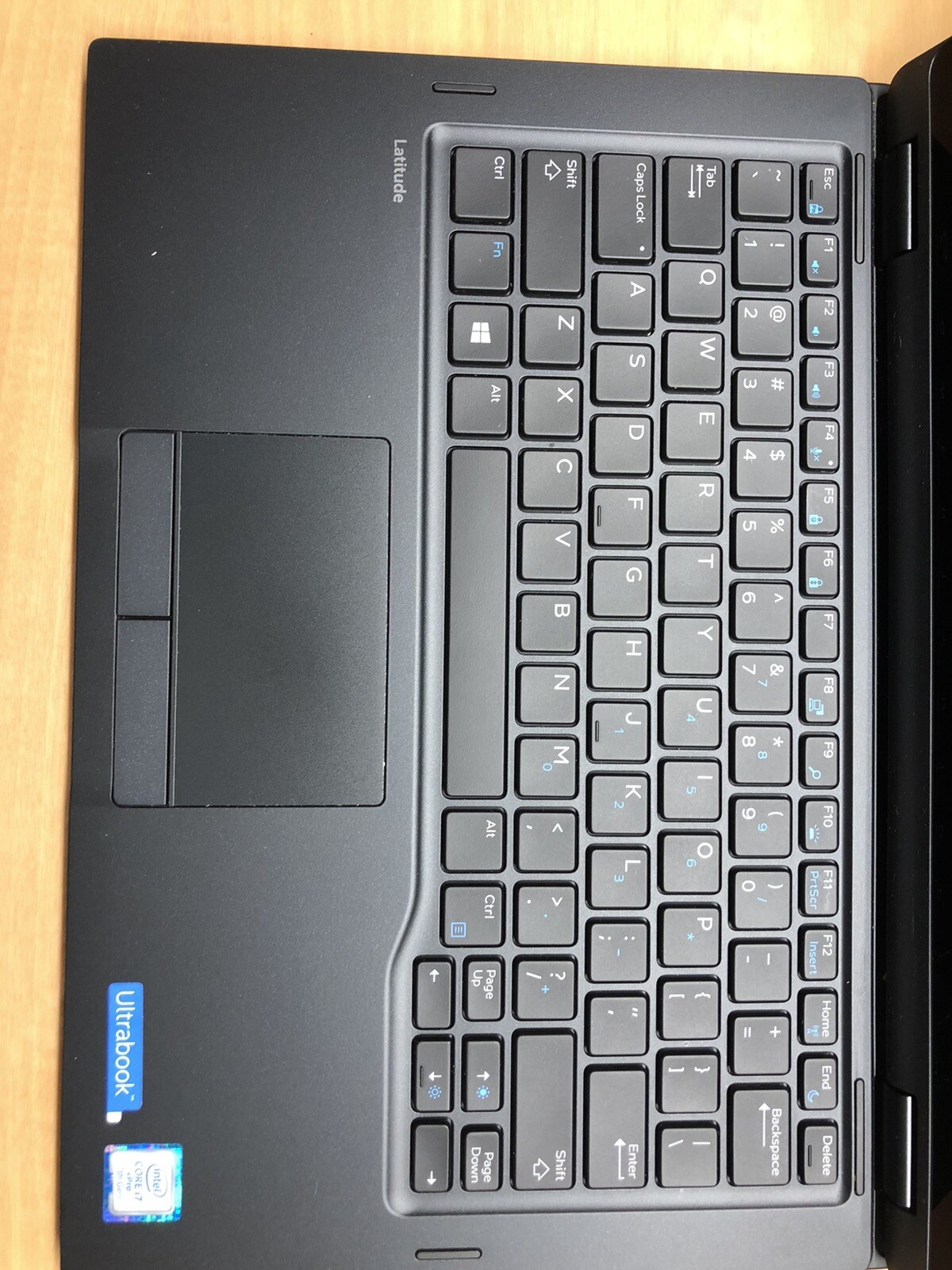 Dell Latitude 5289 12.5″ (512GB, Intel Core i7 7th Gen., 2.80 GHz, 16GB RAM)