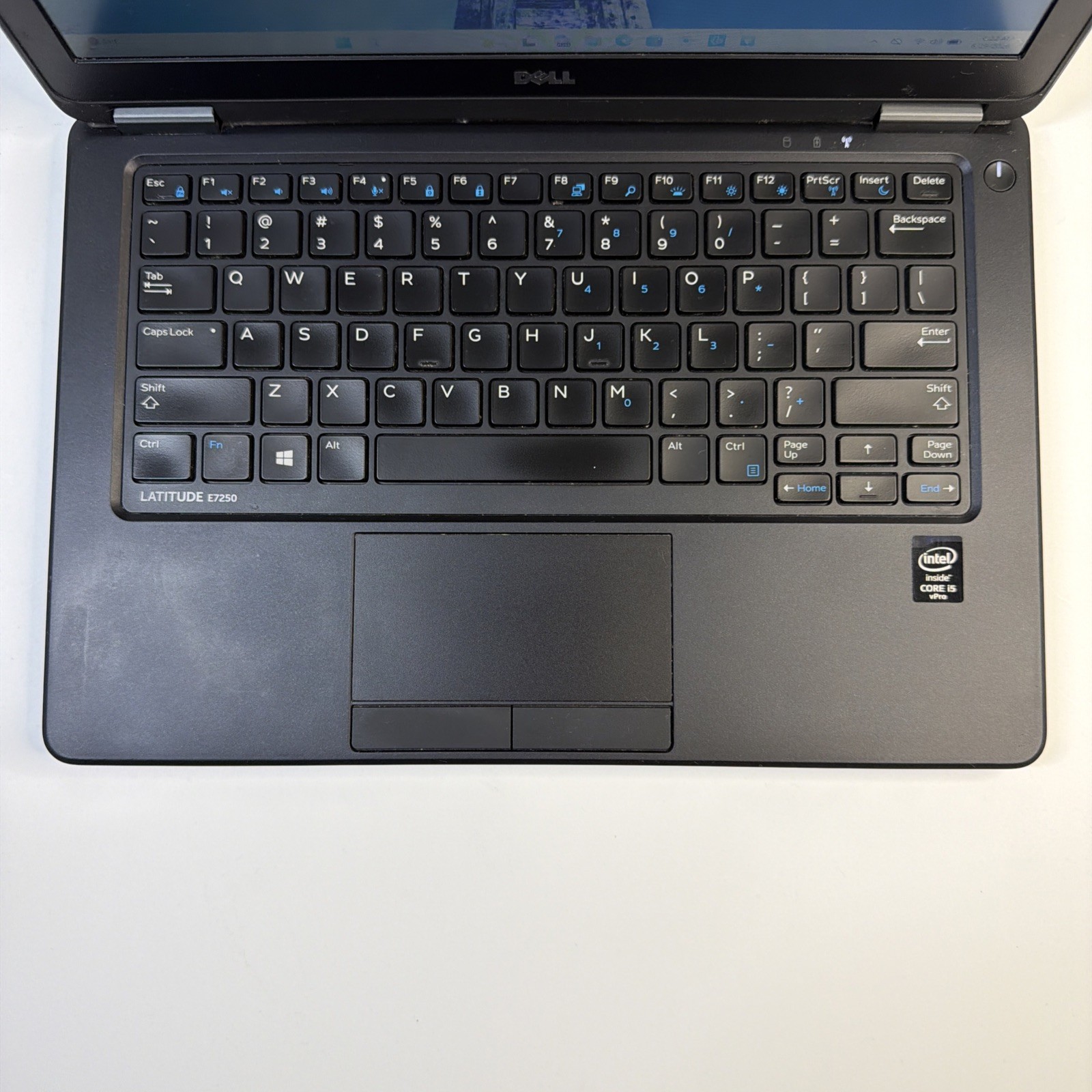 Dell Latitude E7250 Laptop Intel Core 15-5300U CPU @ 2.30GHz 4GB RAM 128HD 13′