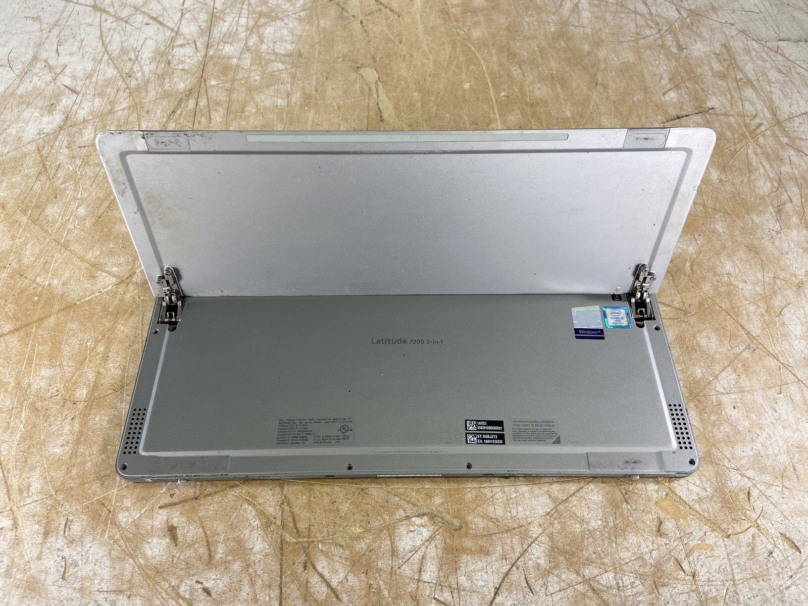 DELL LATITUDE 7200 2-IN-1 i5-8365U @ 1.60GHz, 8GB RAM, NO HDD/OS – (FOR PARTS)