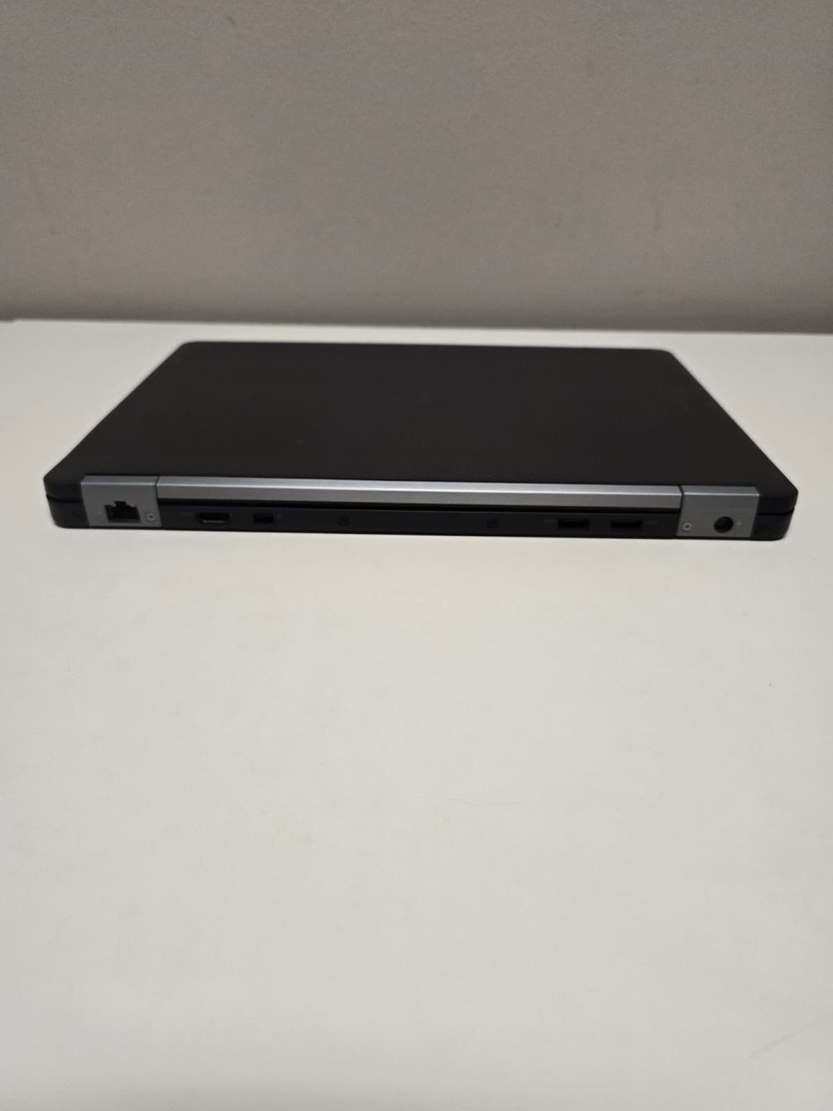 Dell Latitude E7470 TouchScreen QHD | i5 6th 16GB RAM 256GB SSD | Backlit Win 11