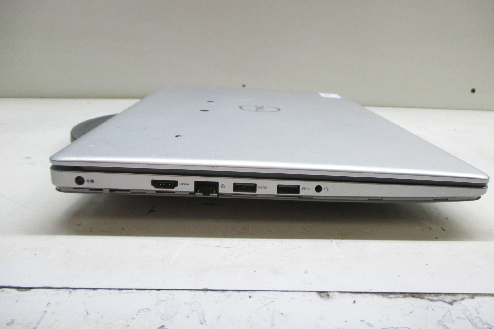 Dell Inspiron 5593 Intel Core i7-1065G7 NO HDD READ – FOR PARTS