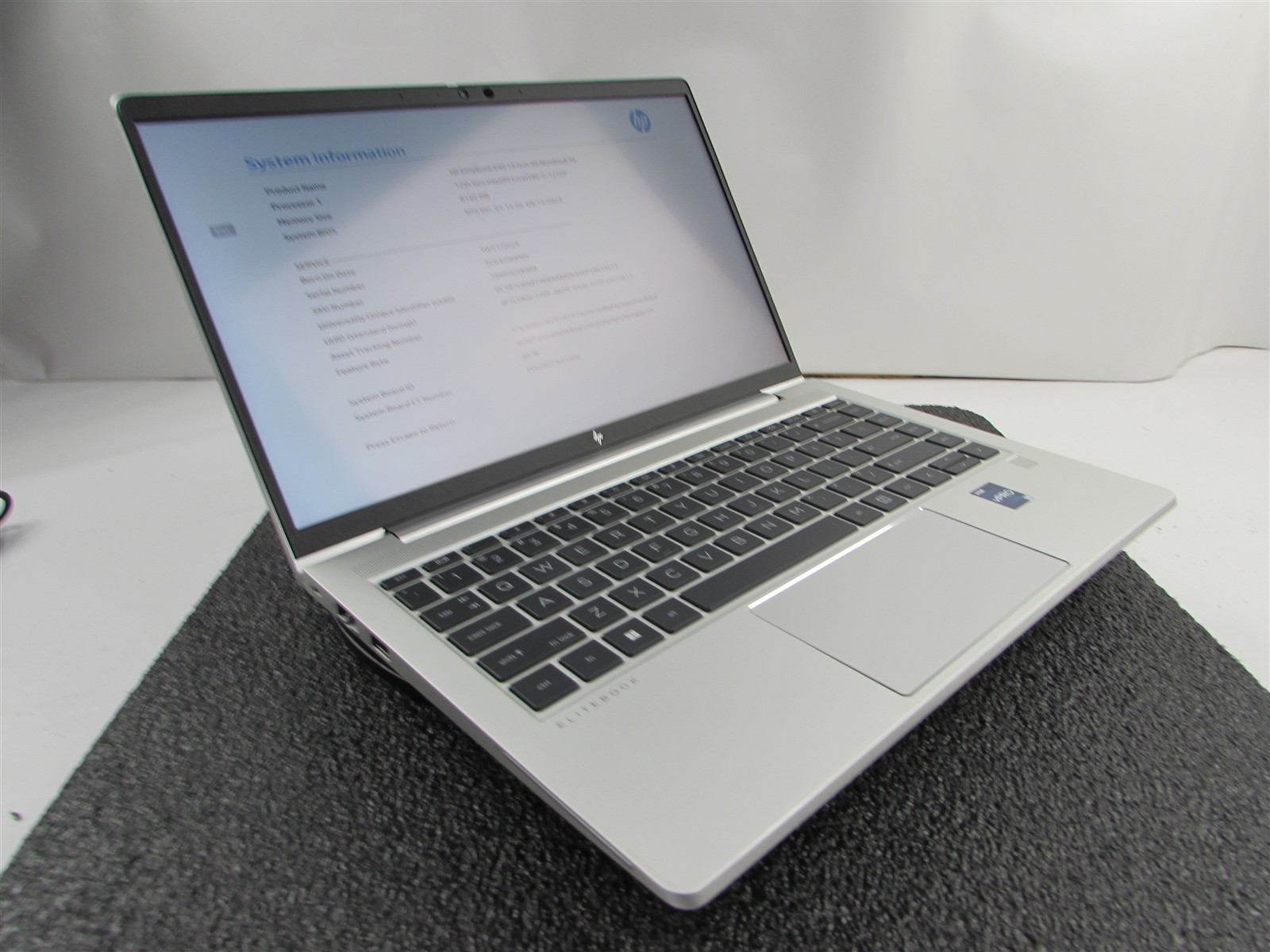 HP ELITEBOOK 640 (G9) 1920X1080 FHD TOUCHSCREEN I7-1270P NO SSD 8GB RAM NO O.S