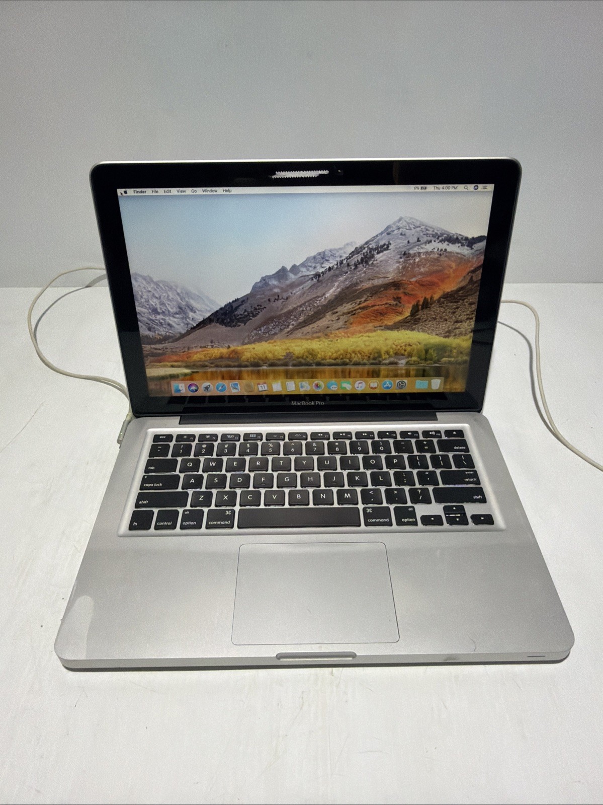 Apple Macbook Pro 13″ Mid 2012 Laptop i5-3210M 4gb Ram 500gb SSD Mac OS High Sie