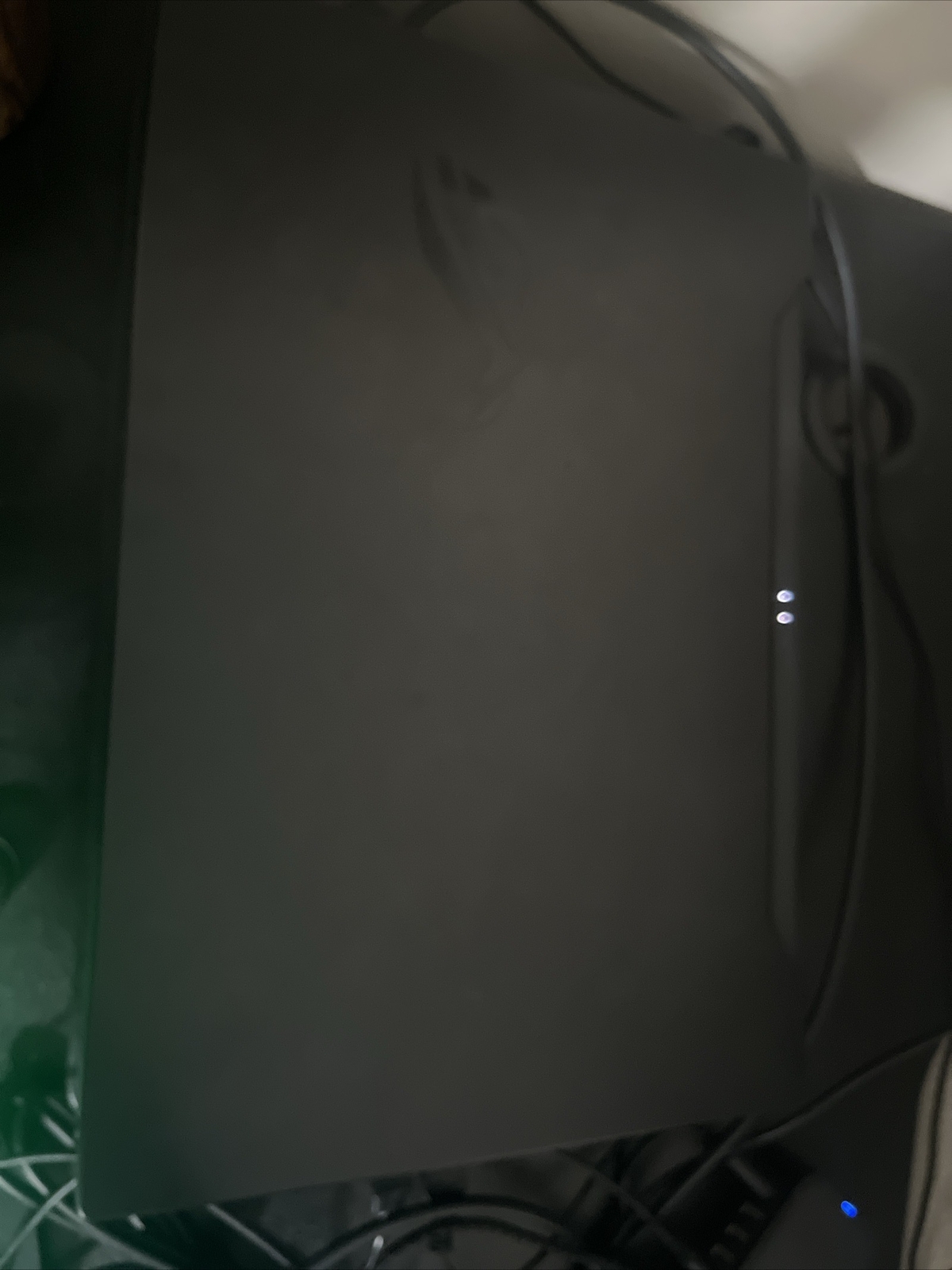 Asus ROG Zephyrus M15 GU502 15.6″ FHD 2.6GHz i7-9750H 32GB 1TB – RTX 2060 – Good