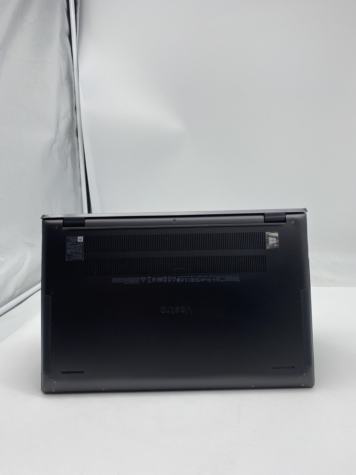 Dell Vostro 7500 Laptop Intel Core i5 10300H 2.5GHz 8GB RAM – No HDD