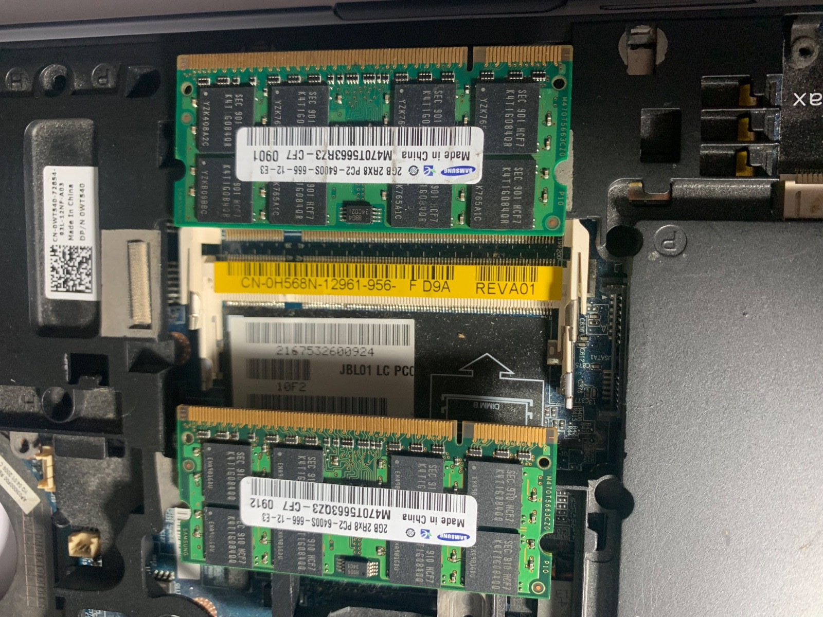 H568N-Dell Latitude E6400 intel Core 2 Duo T9600@2.80 RAM 4GB No (HDD,OS,AC)# 19
