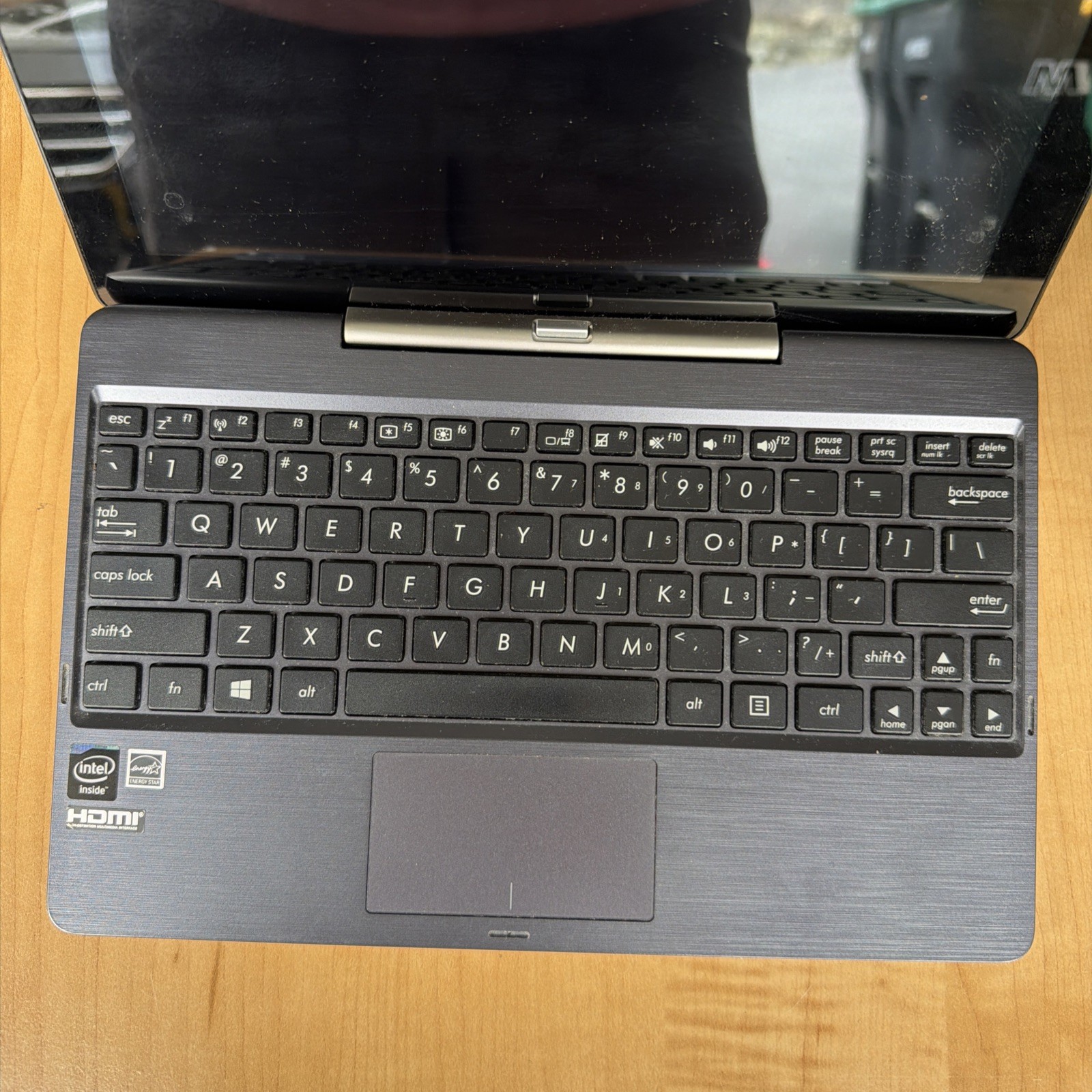 ASUS Transformer Book T100TAM- Does NOT Power On – For Parts F4