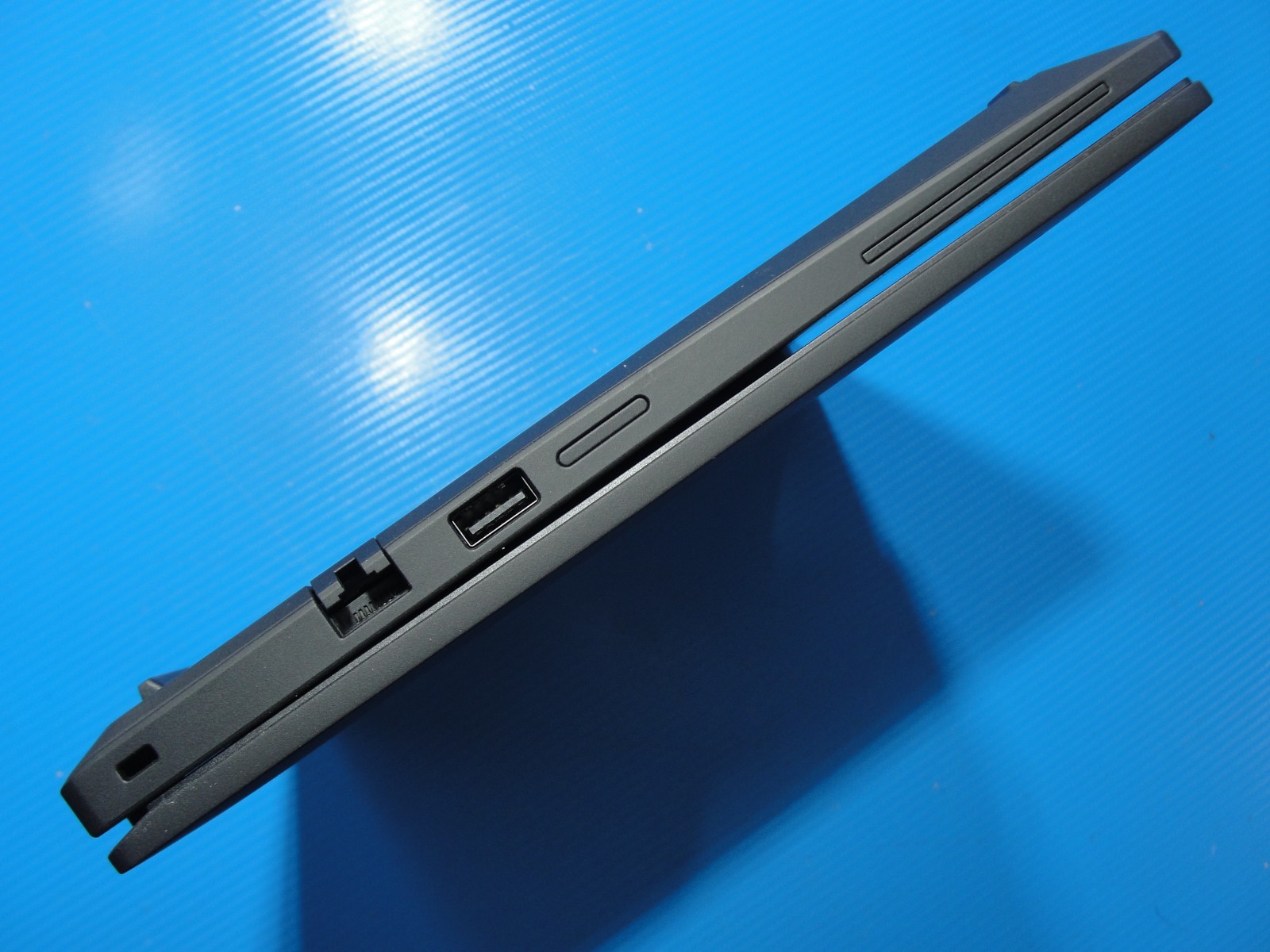 NEW Lenovo ThinkPad P14s Gen 6 AMD 14″WUXGA Ryz AI 5 PRO 340 16GB RAM 512GB SSD