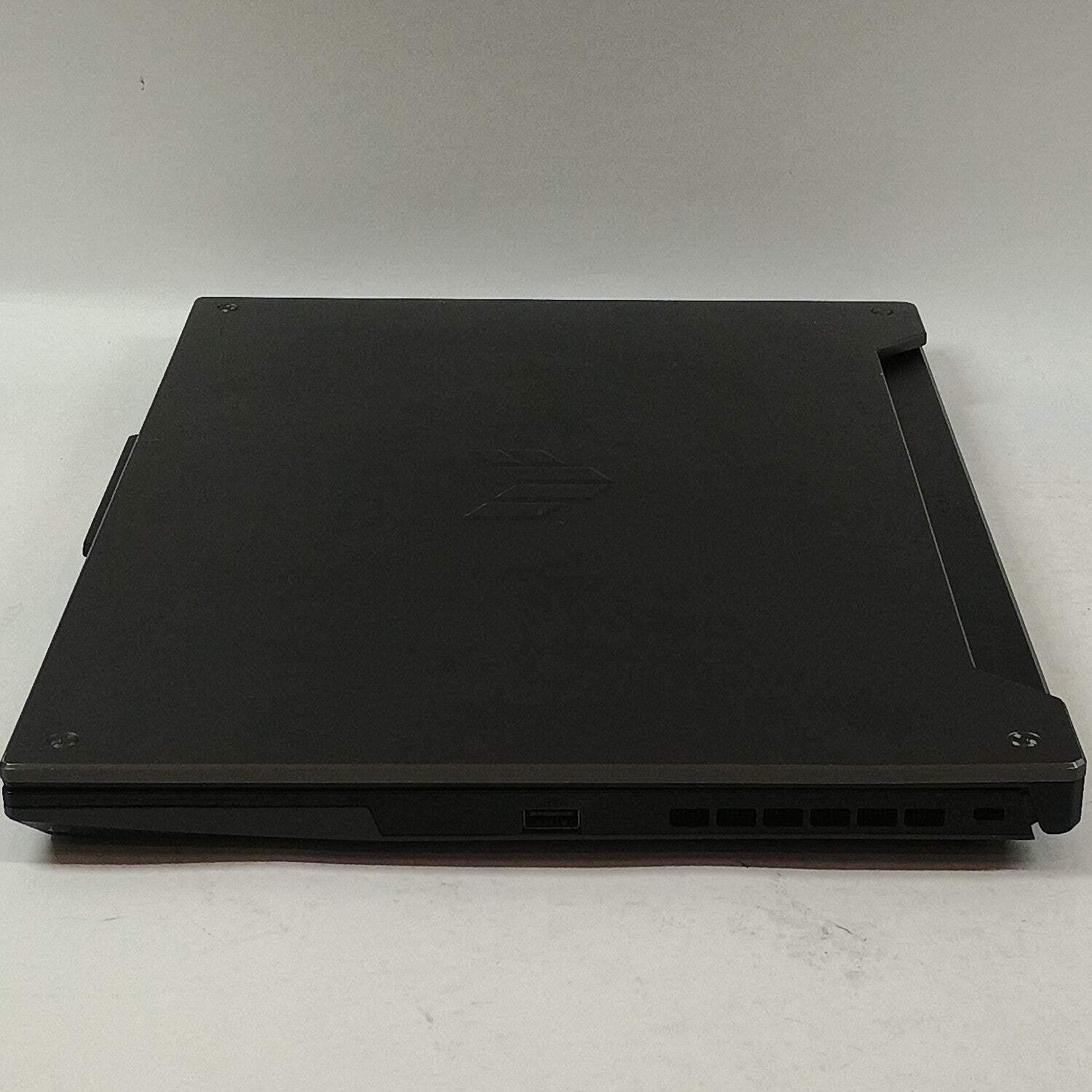 Asus TUF A15 FA507R 15.6″ Ryzen 7 6800H 3.2GHz 32GB RAM 512GB RTX 3050 Ti