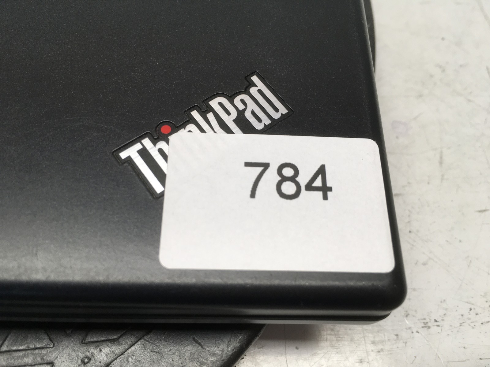 Lenovo ThinkPad X120E AMD Fusion E-350 1.6GHz 4 GB NO HDD No Batt