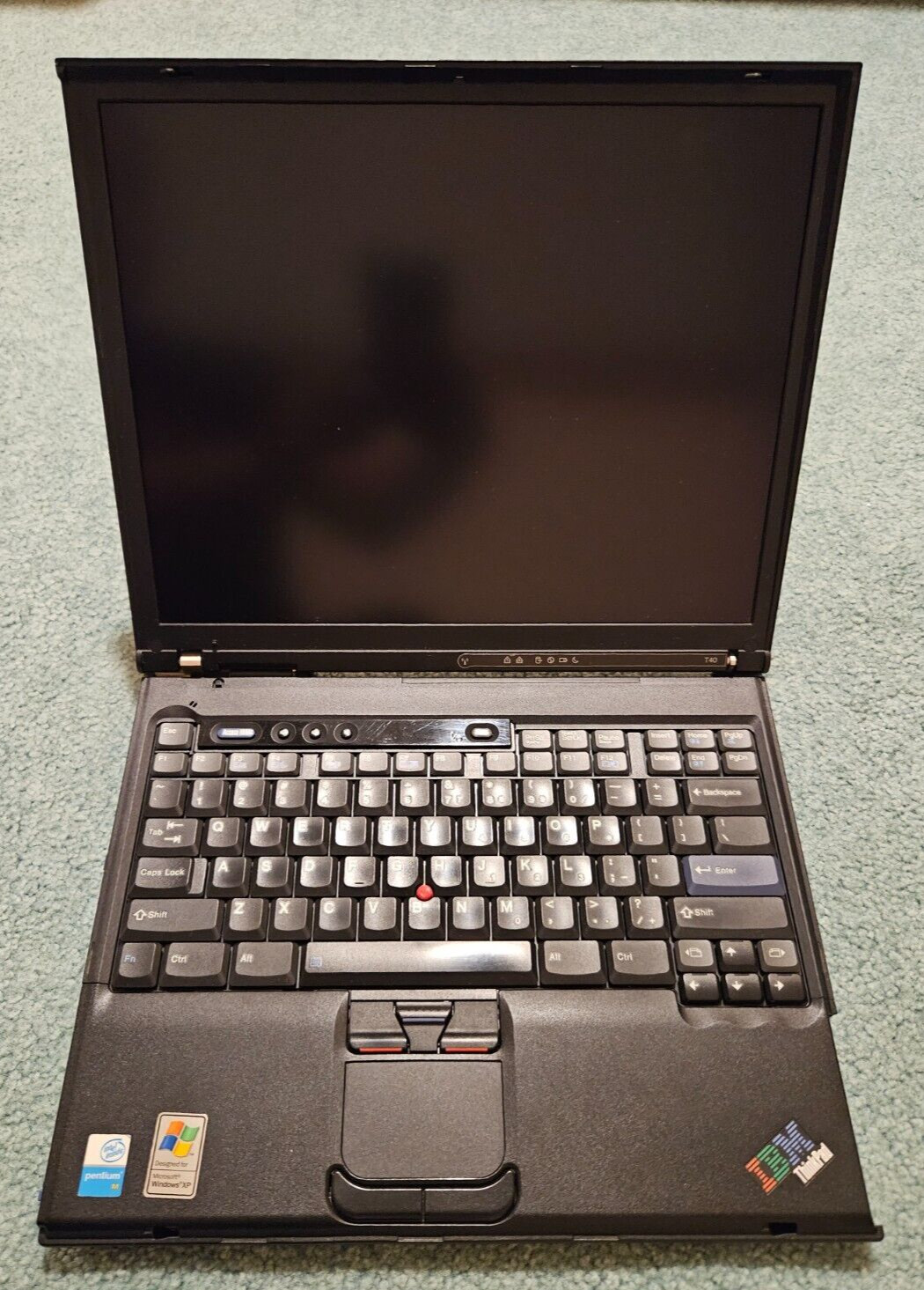 IBM ThinkPad T40 Good Condition with Intel Pentium M! Untested