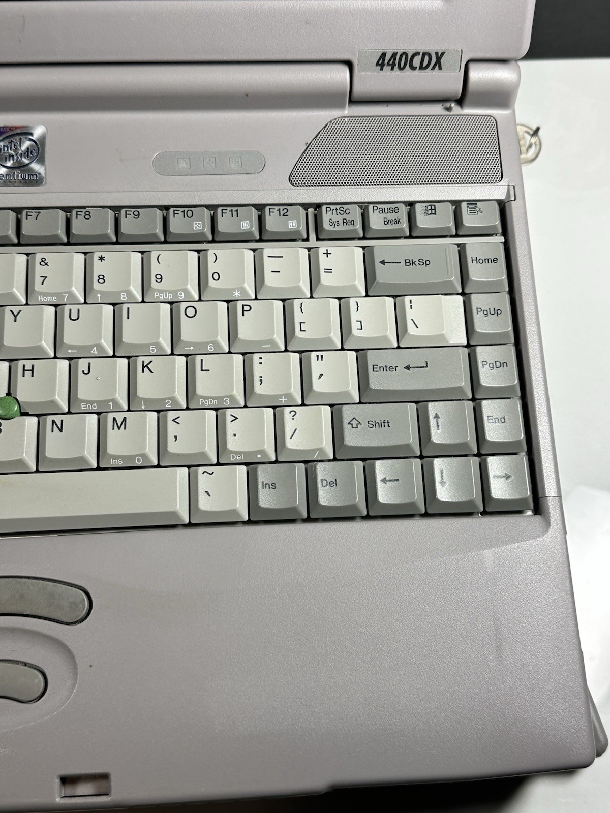 Toshiba Satellite Pro 440CDX Vintage Laptop w/ Port Replicator Charger Boot BIOS
