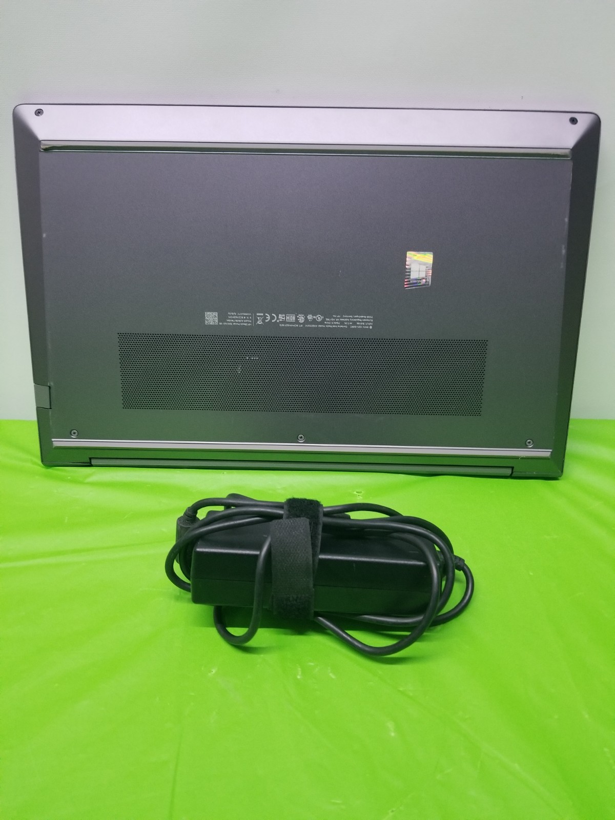 HP ZBook Power G8 15.6″ FHD Intel i7-11850H 32 GB 512 GB SSD,WIN 11 PRO 2.50GHZ