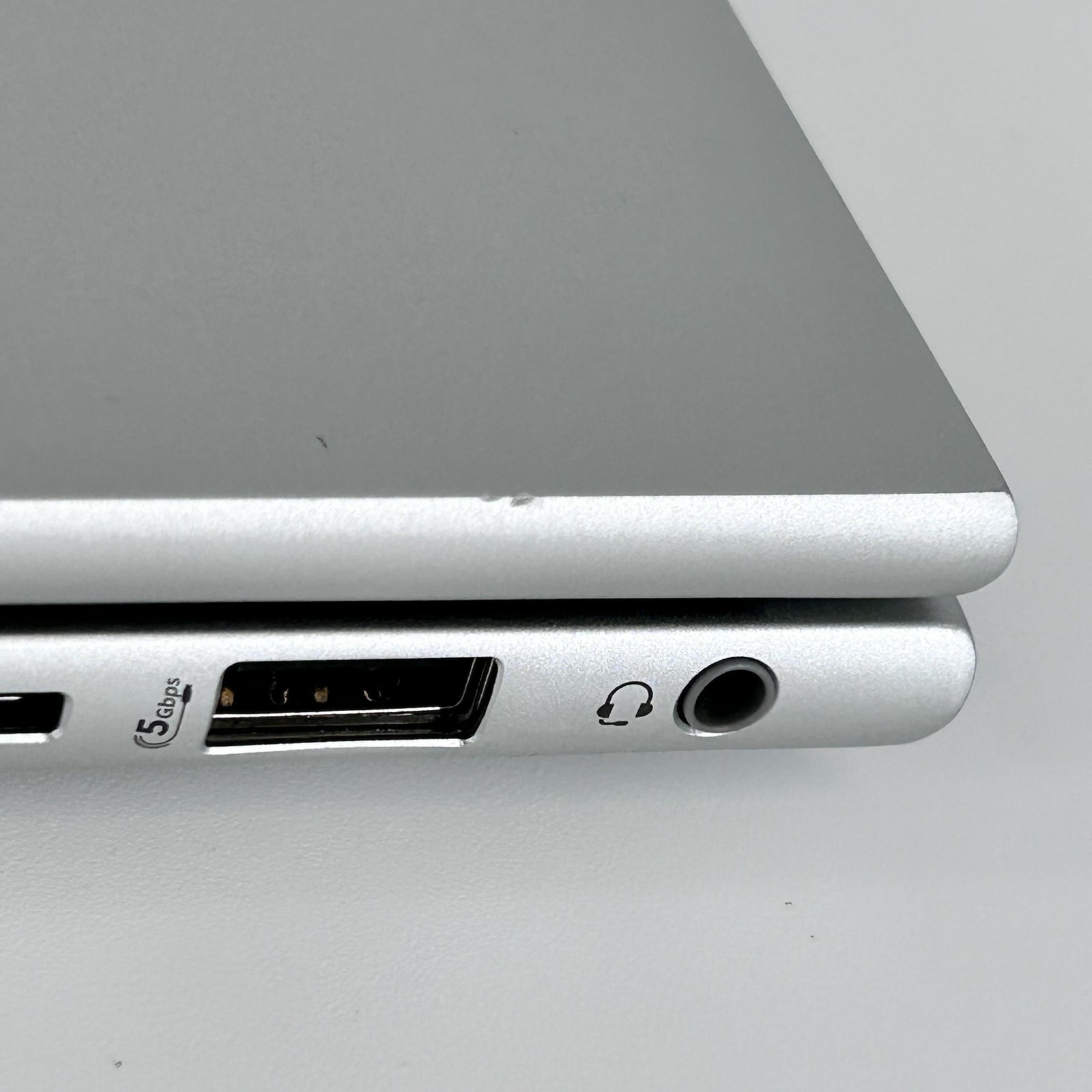 HP Elitebook 840 G11 14 FHD+ 1.6 GHz Ultra 5 135U 16GB 512GB SSD – FRAME GAP