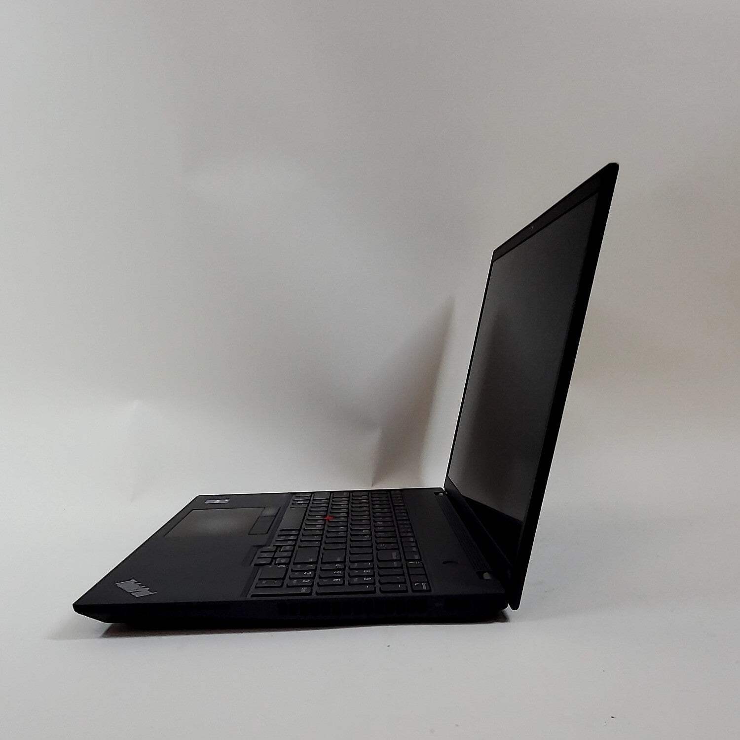 Lenovo ThinkPad P16 Gen 1 21BT 16″ i5-1250P 1.7GHz 40GB RAM 1TB SSD