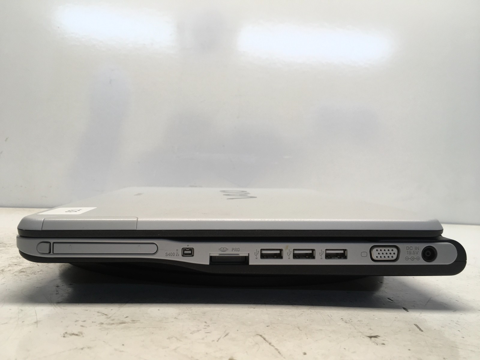 Sony Vaio VGN-FS730/W Intel Pentium M 740 1.73GHz 2 GB NO HDD