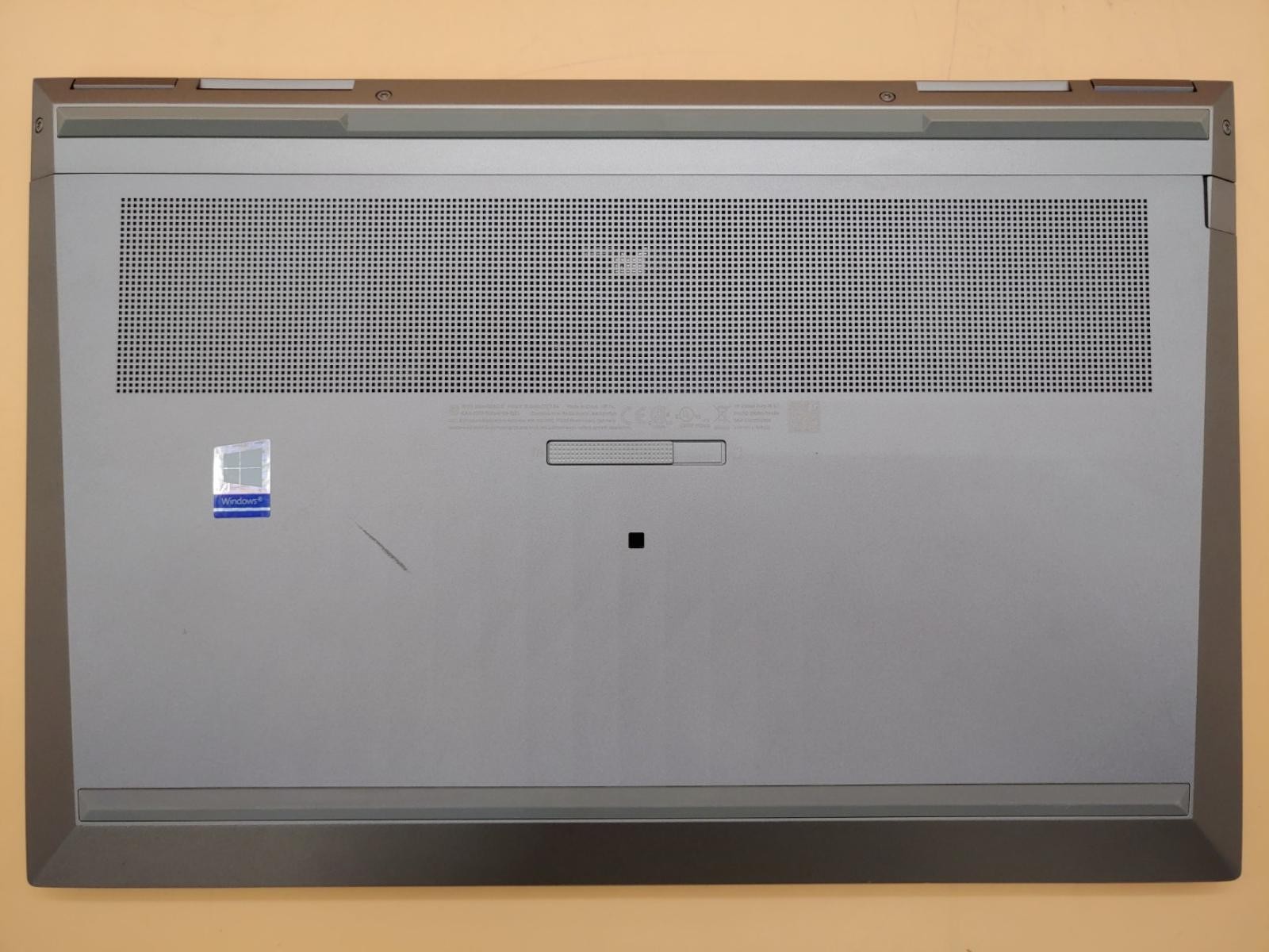 HP ZBook Fury 15 G7 15.6″ i9-10885H 16GB 512GB Quadro T1000 Win11Pro *NO A/C*