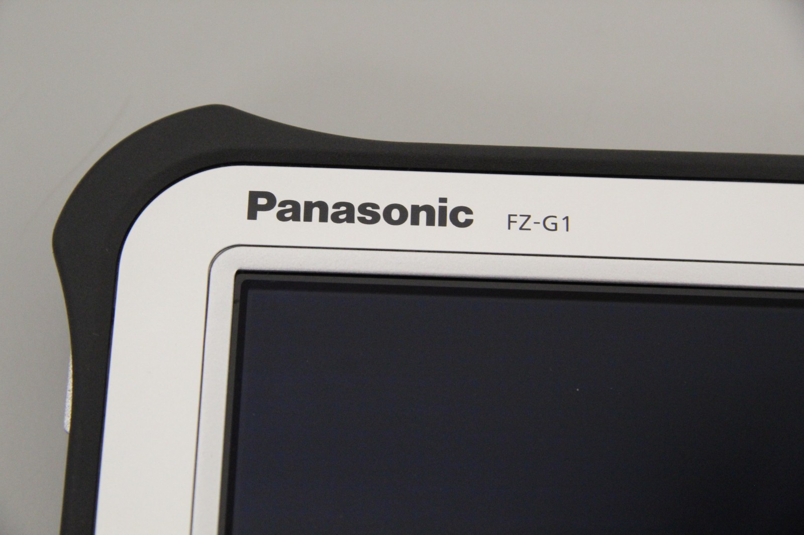 Panasonic Toughpad FZ-G1 Core i5 7300u 2.60GHz 8GB Windows 10 Pro 238GB Storage