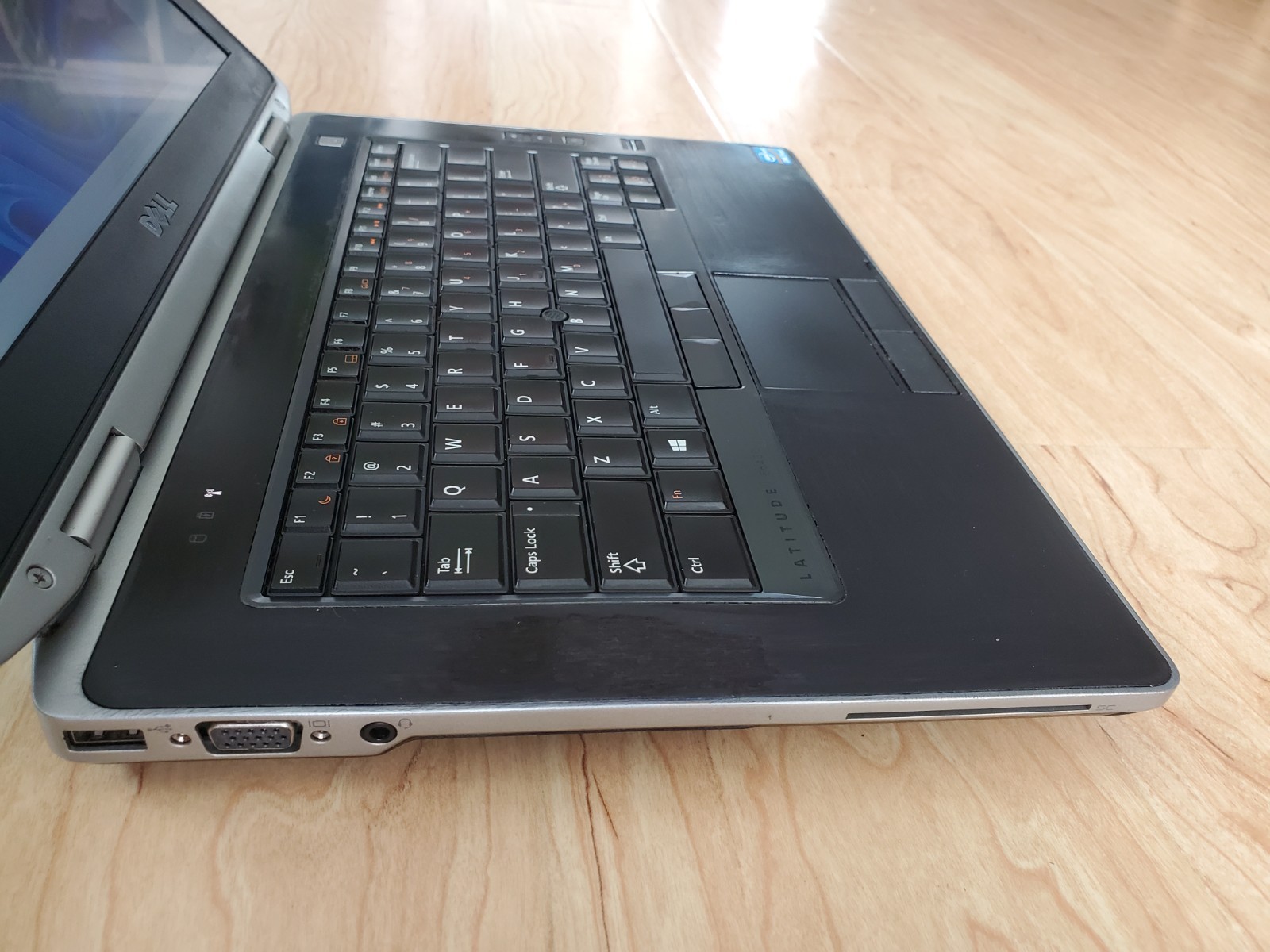 Used Dell Latitude E6430 Core i5 Wndows 11 Pro 256gb SSD Drive 8gb RAM laptop
