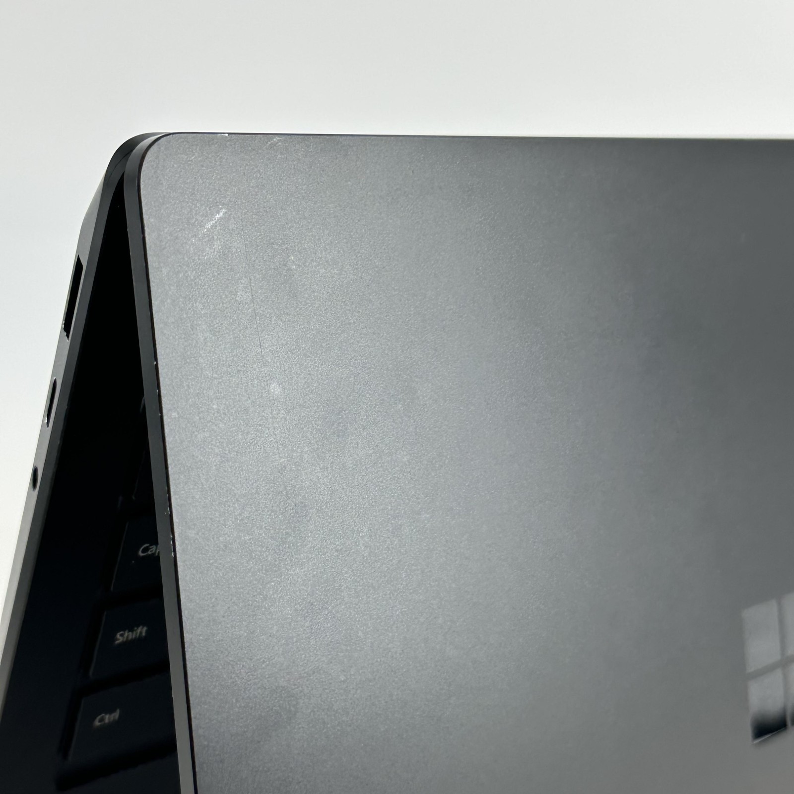 Microsoft Surface Laptop 4 13.5 2K TOUCH i7-1185G7 3.00GHz 32GB 1TB SSD Good