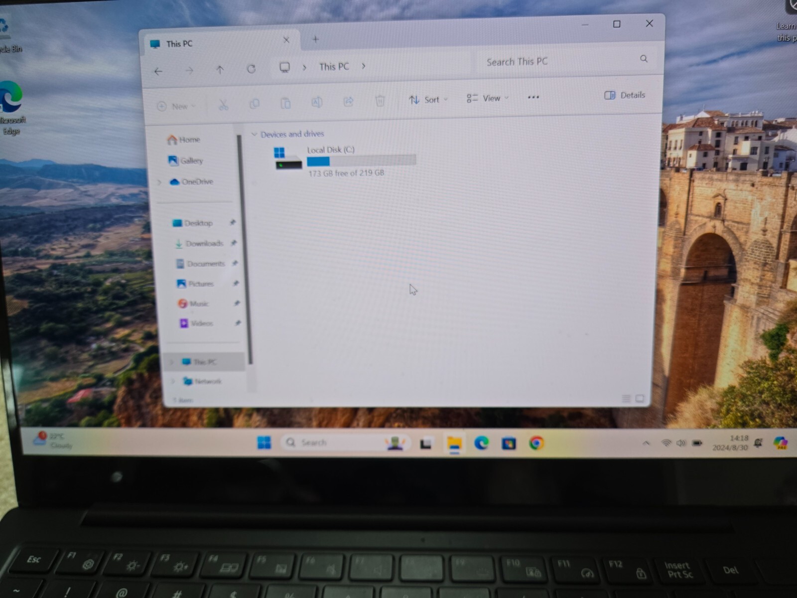 Samsung Galaxy Book2 Pro 13.3″ (256GB SSD, Intel Core i5 12th Gen., 64 bit os