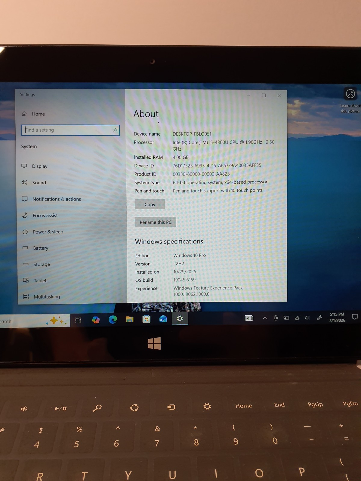 Microsoft Surface Pro 2 1601 10.6in (128GB SSD, Intel Core i5-4300U, 1.90…