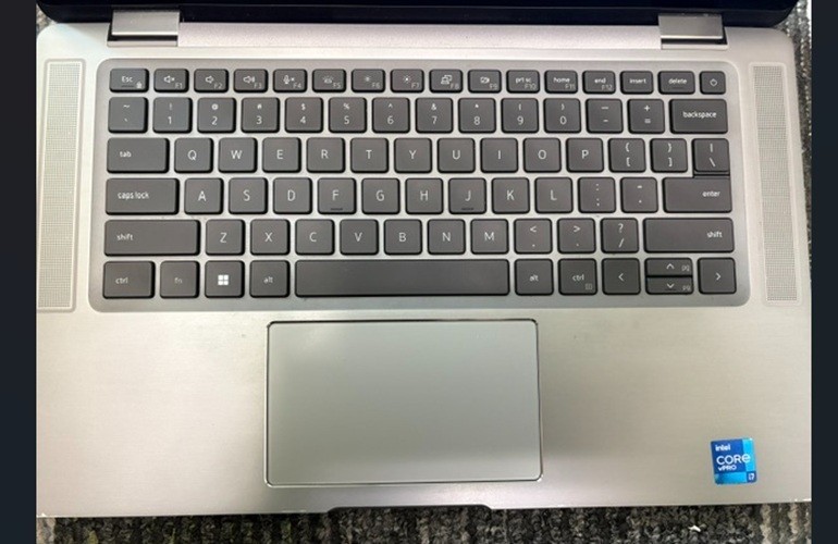 Dell 🌟 Latitude 9520 2in1 🌟15″ FHD Touch 🌟 i7-1185G7 🌟 Windows 11 Pro 🌟A1