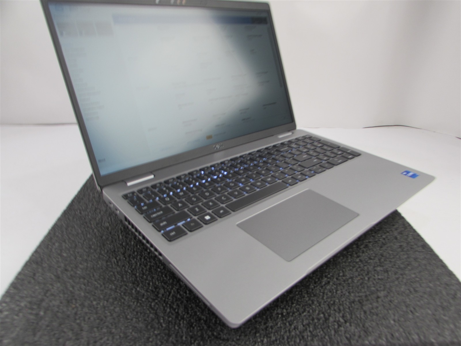 DELL PRECISION 3571 1920X1080 FHD CORE I7-12800H 512GB 16GB RAM T600 NO O.S