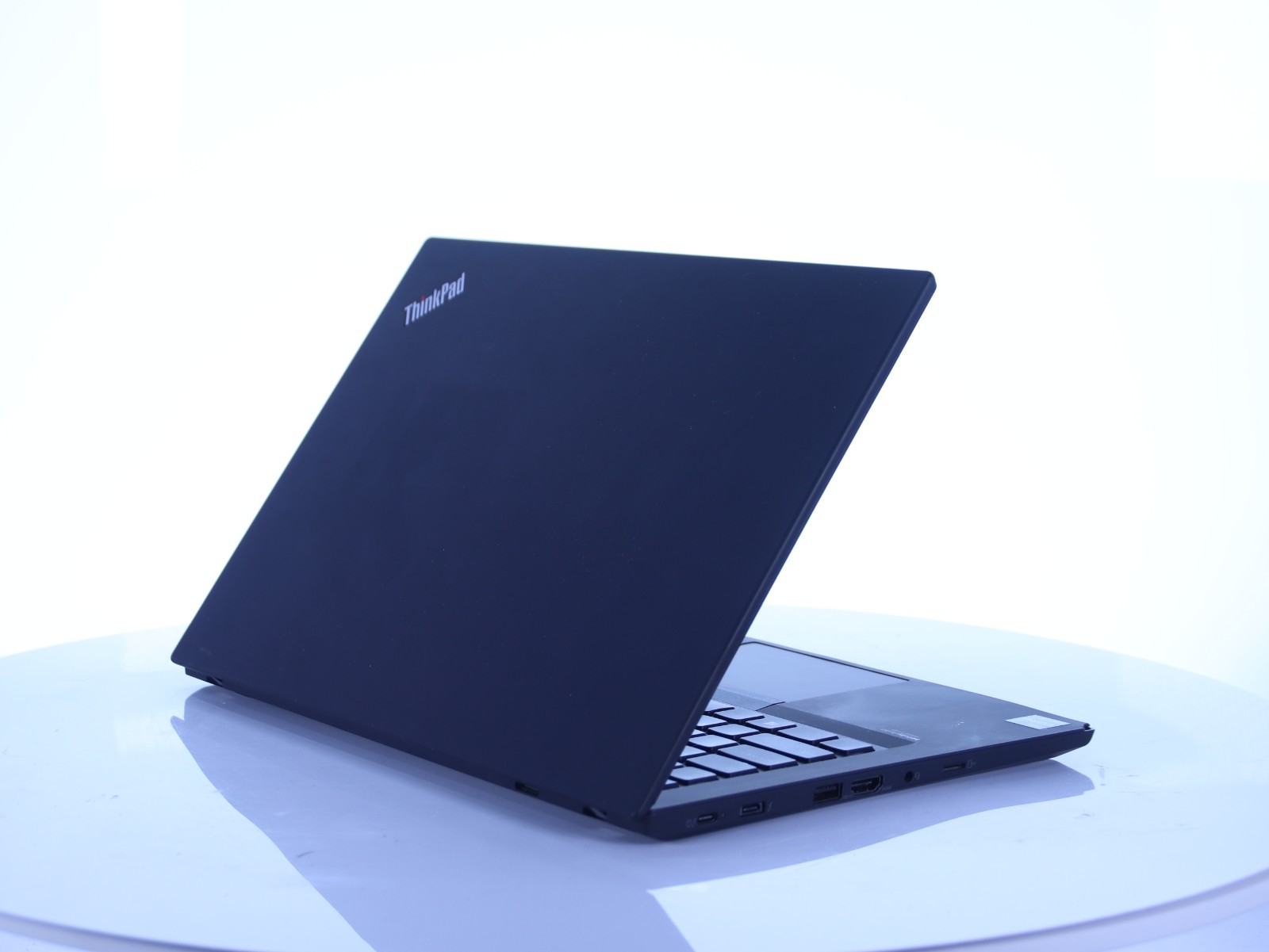Lenovo ThinkPad T14 Intel Core i7-1165G7 24GB RAM 256GB SSD Win 11 Pro No AC