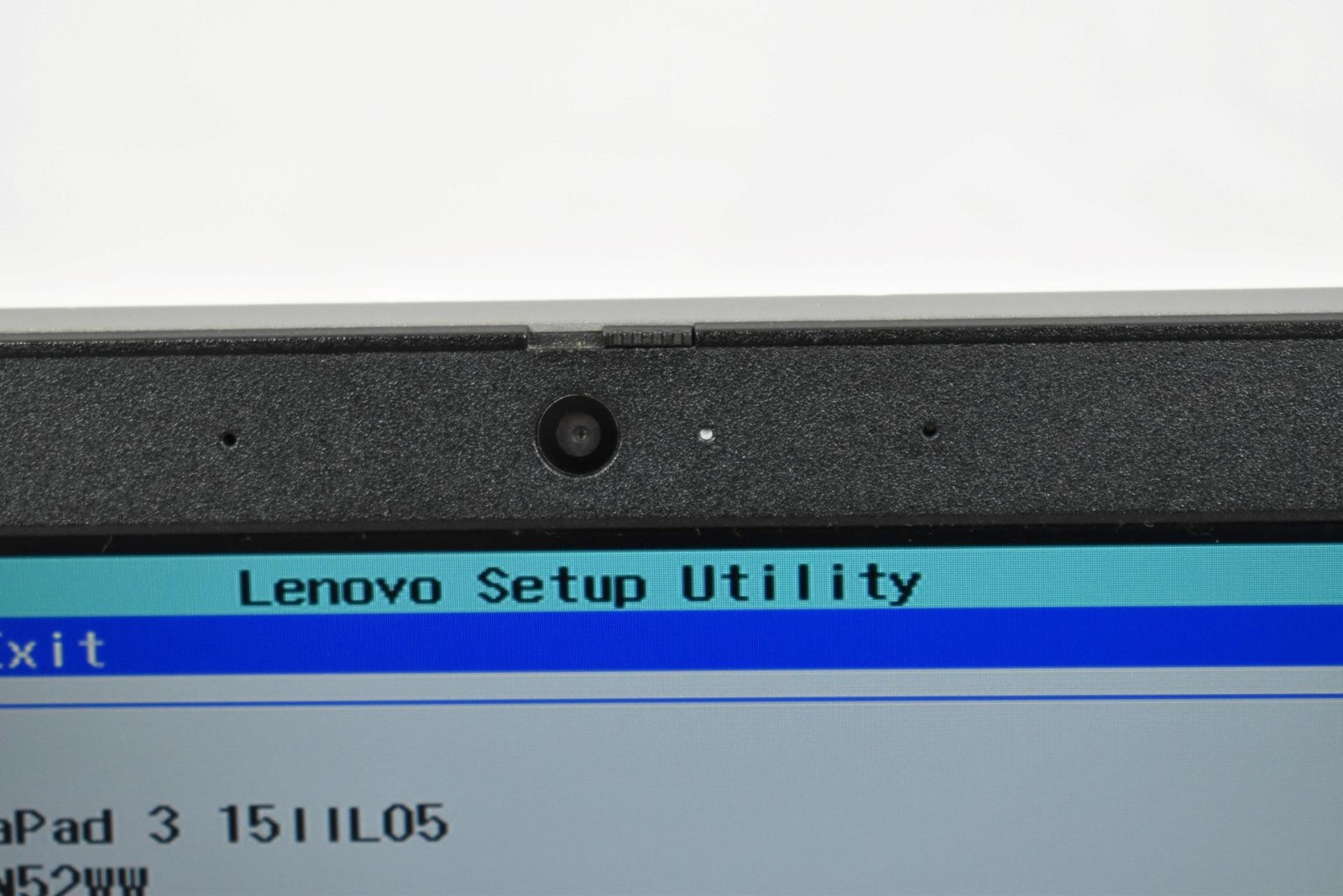Lenovo Ideapad 3-15IIL05 i3-1005G1 1.2GHz 20GB 256GB SSD No OS 15.6″ *See Detail
