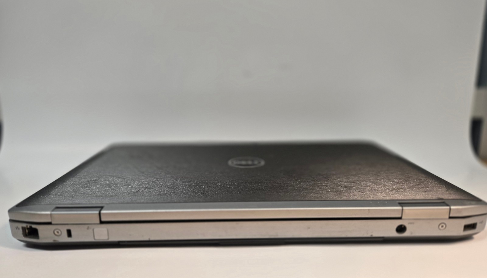 Dell Latitude E6530 15.6″ i7 2.80GHz 8GB 256GB SSD Webcam Backlit Linux Mint OS