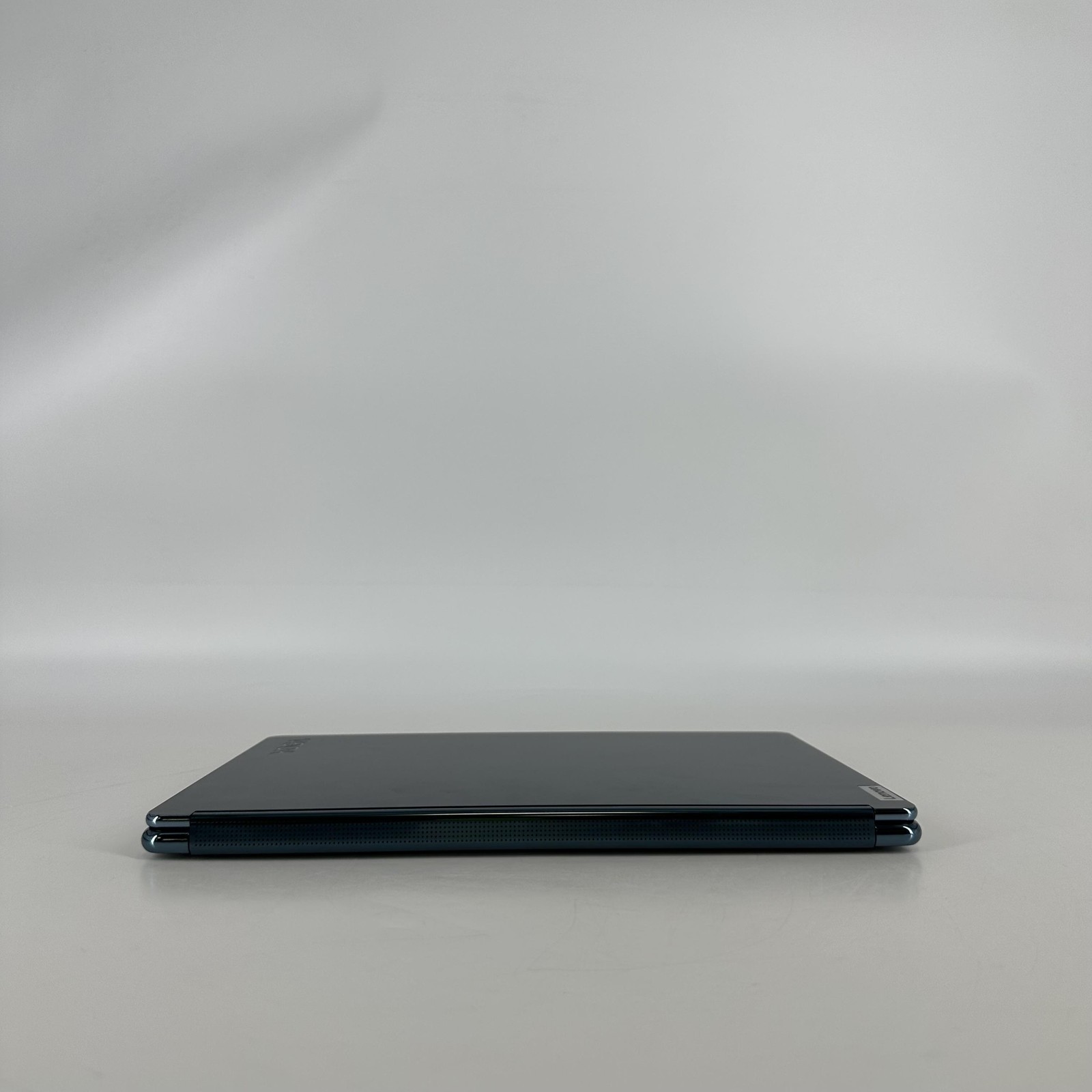 Lenovo Yoga Book 9i 13.3 QHD+ TOUCH 1.7 GHz Ultra 7 155U 32GB 512GB SSD Good