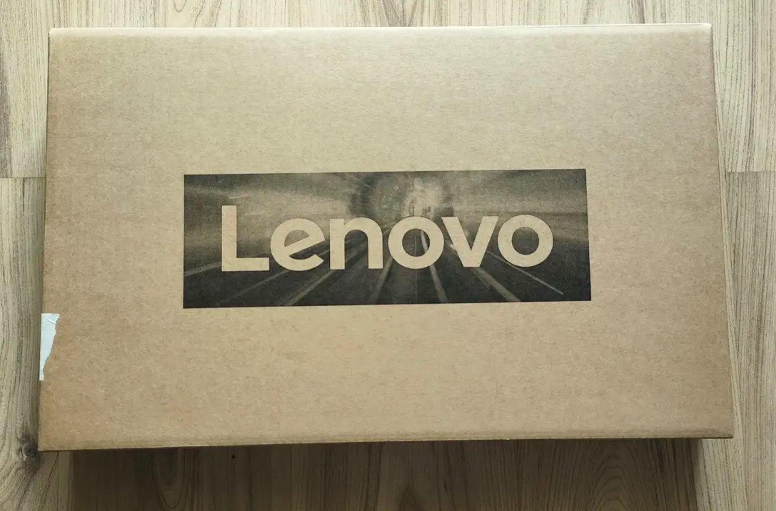 Lenovo ideapad 1 15alc7 amd ryzen 5 5500u RAM 12gb Storage: 512gb ssd