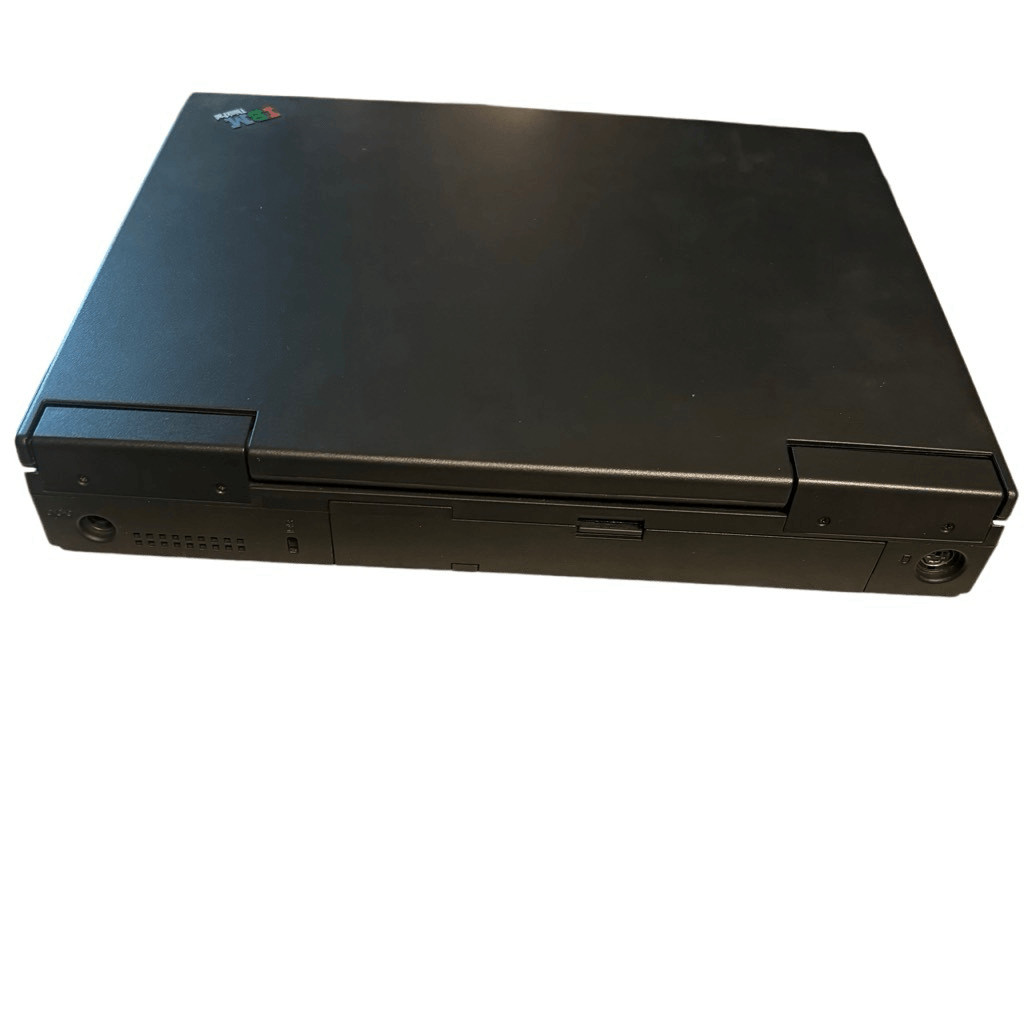 IBM 310ED ThinkPad Laptop Computer With Disks And Accessories *Works, Read*