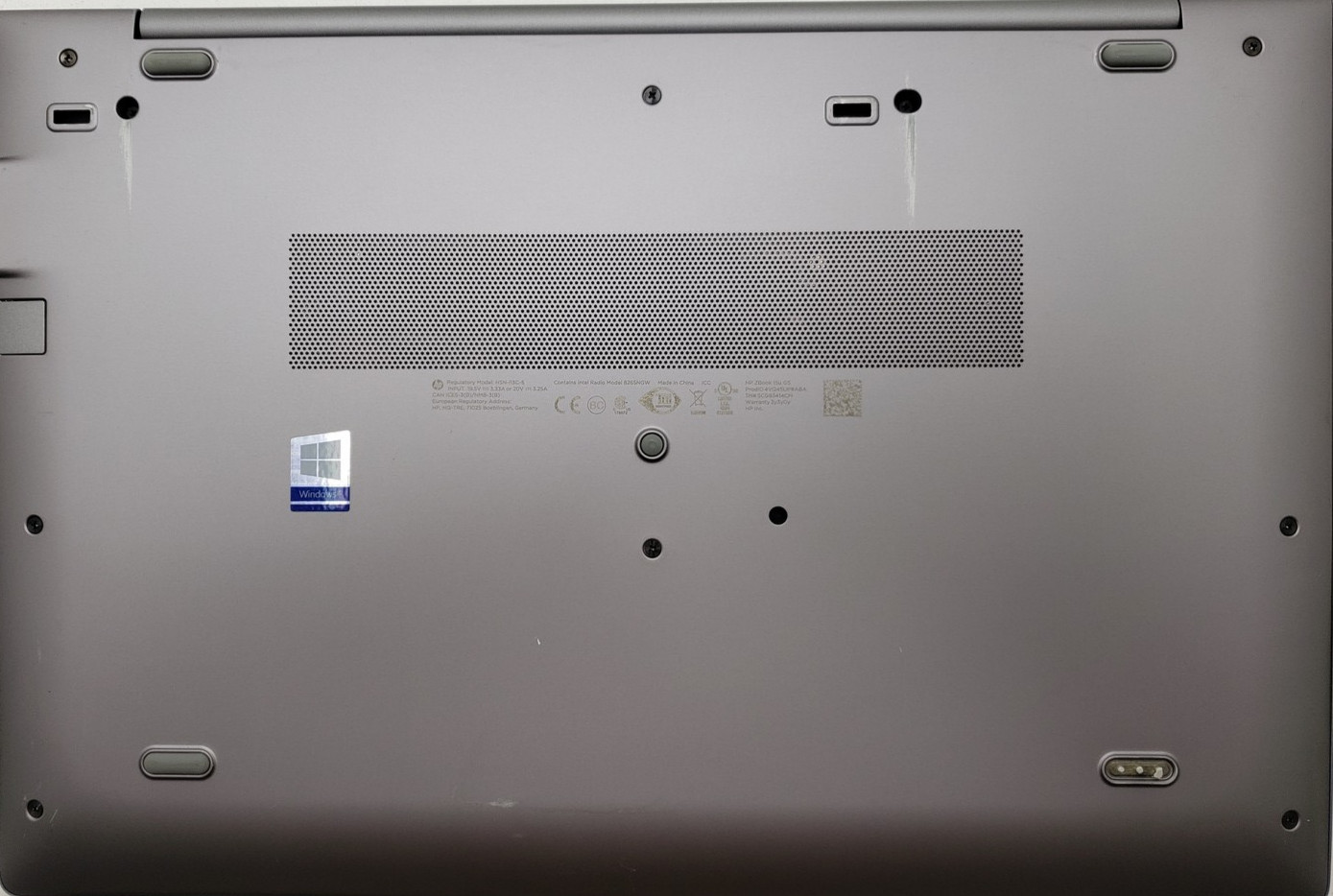 HP ZBook 15u G5 i7-8650U 16GB RAM 256GB SSD WX 3100 Win 11 Pro 15.6″ Laptop PC.
