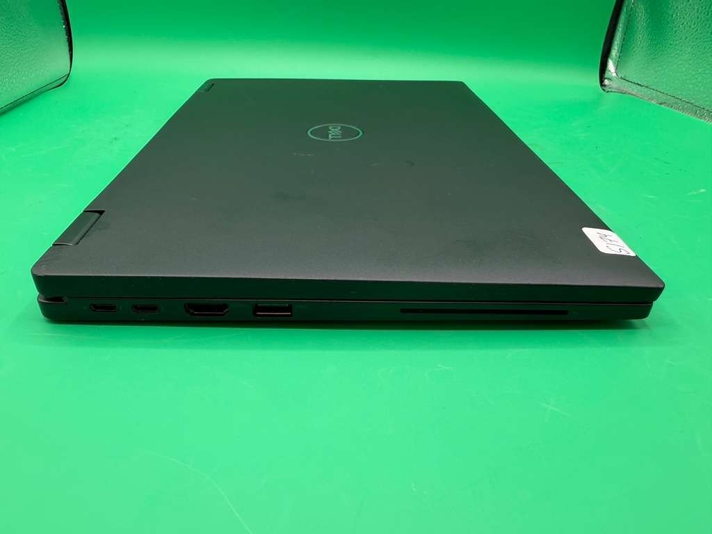 Dell Latitude 7390 2-in-1 Touch Laptop Core i7 16GB RAM Without Storage