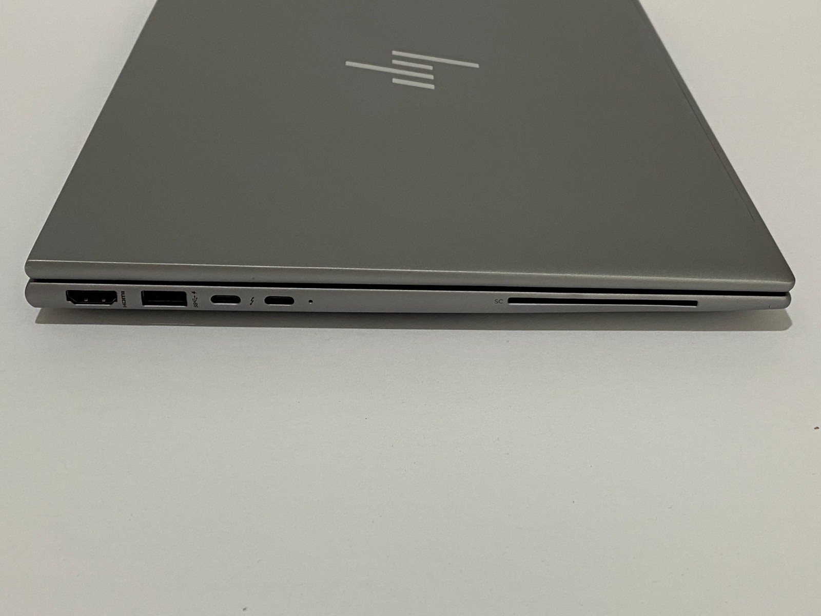 HP ZBook Firefly G10 14″ FHD+ 1.8GHz i7-1365U/32GB/1TB Win11 Pro 25H2 NEW